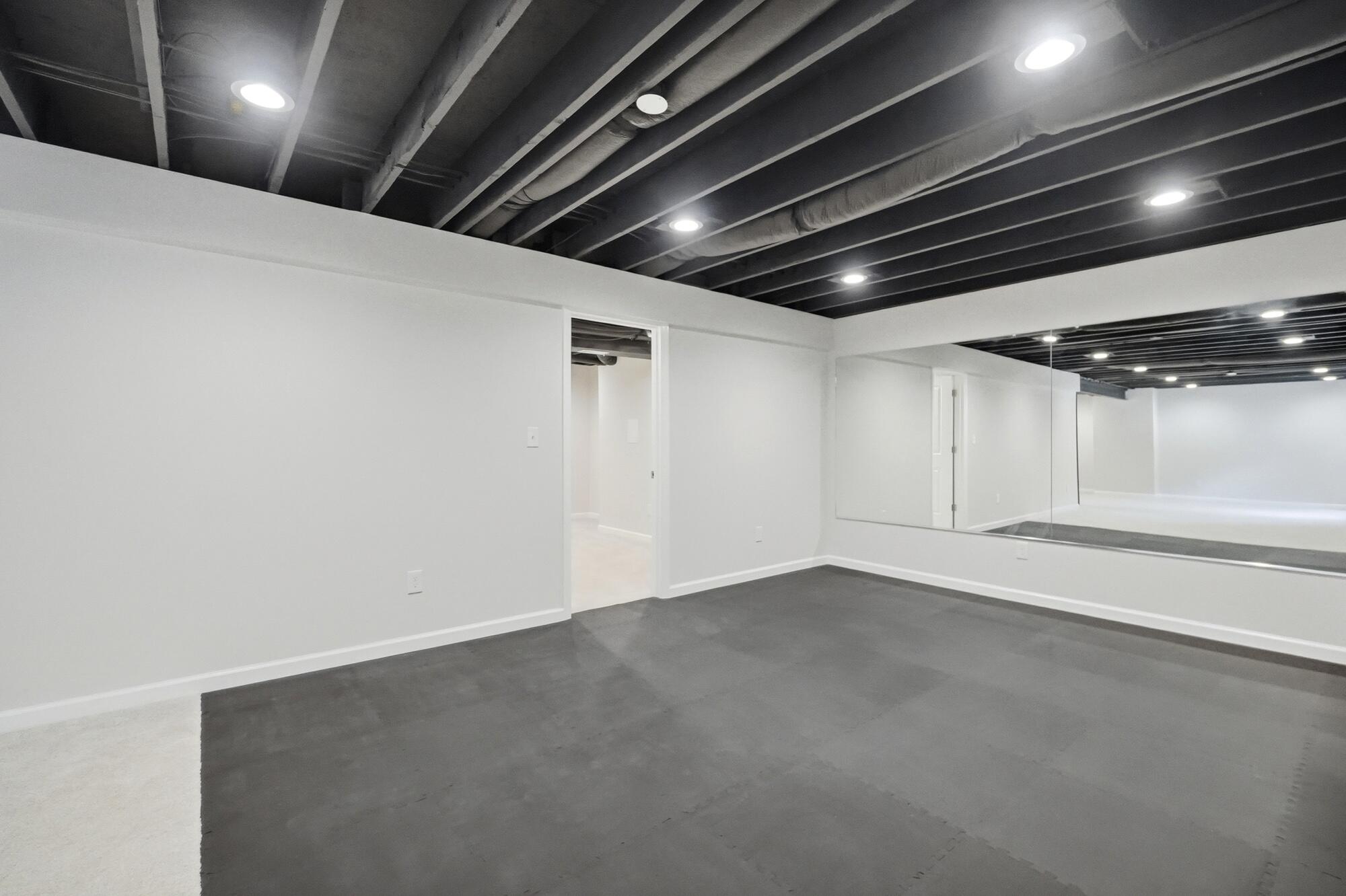 187 Chesapeake, Springfield, Ohio 45505