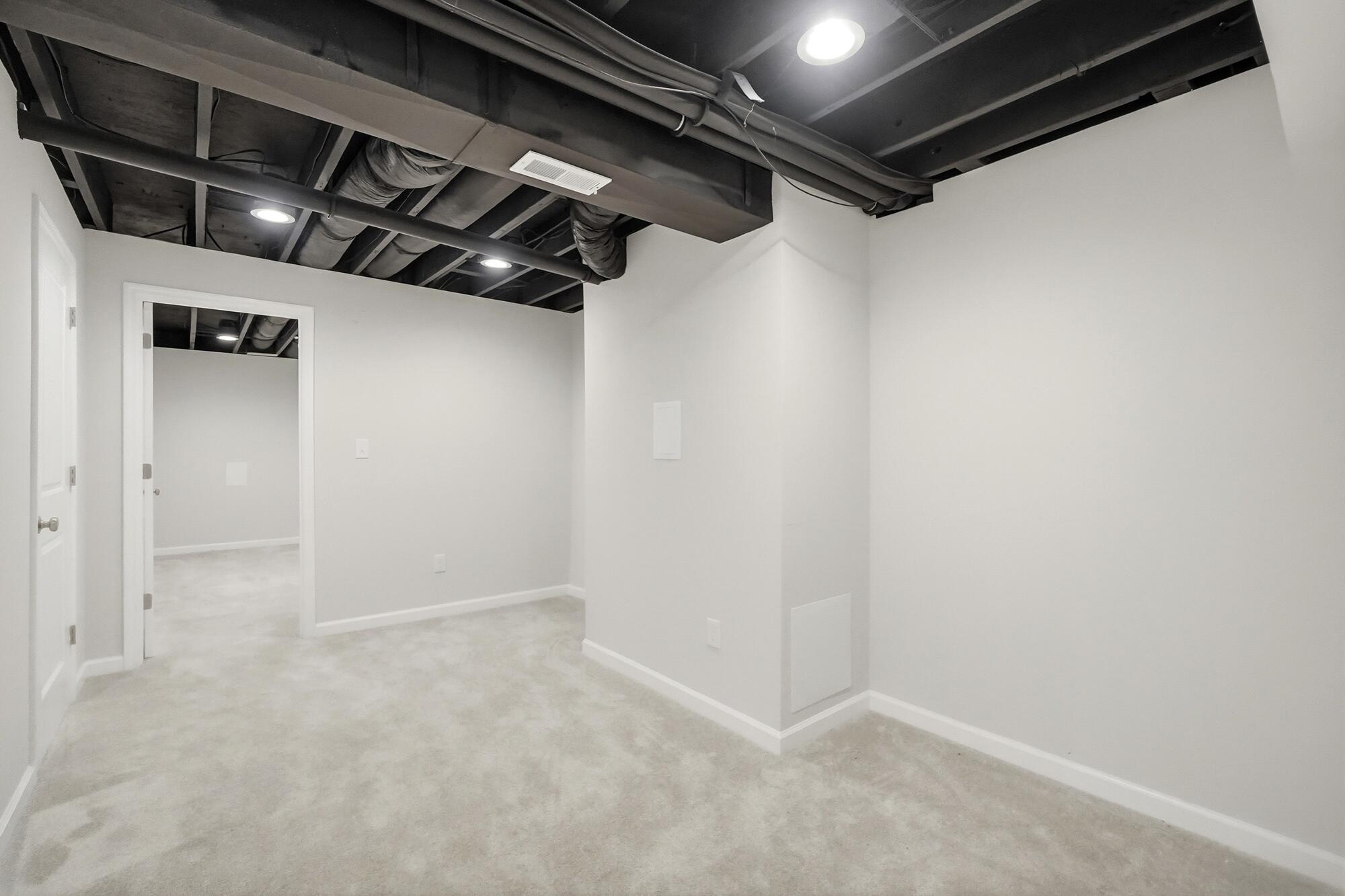 187 Chesapeake, Springfield, Ohio 45505