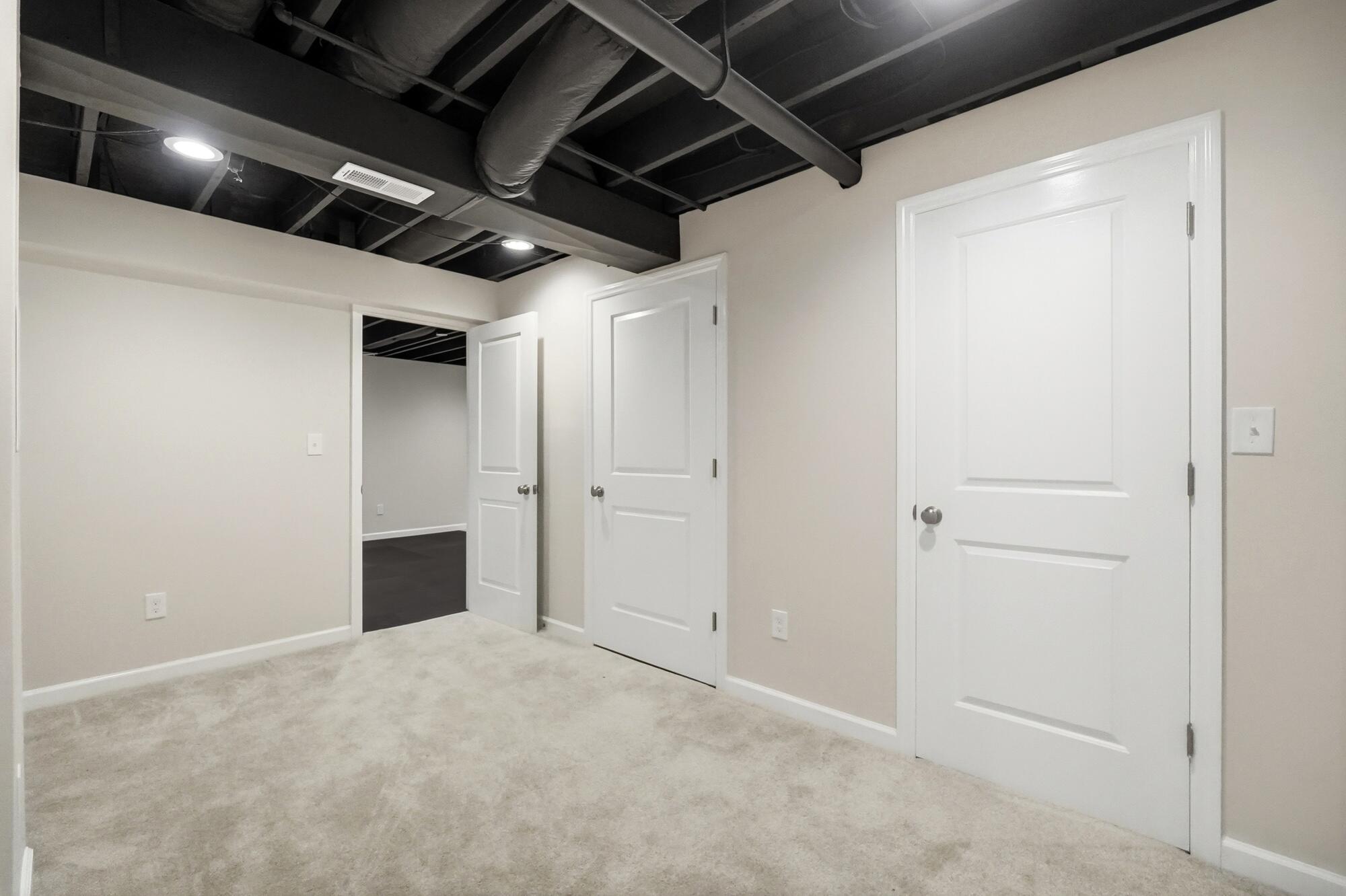 187 Chesapeake, Springfield, Ohio 45505
