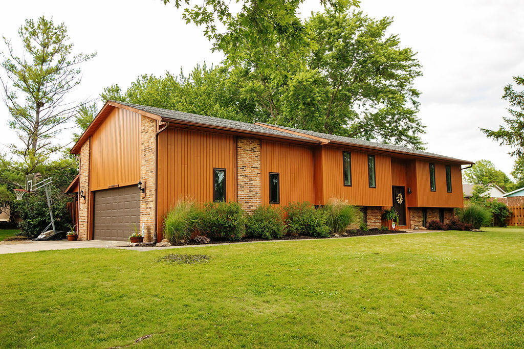 3008 Jonathan, Sidney, Ohio 45365