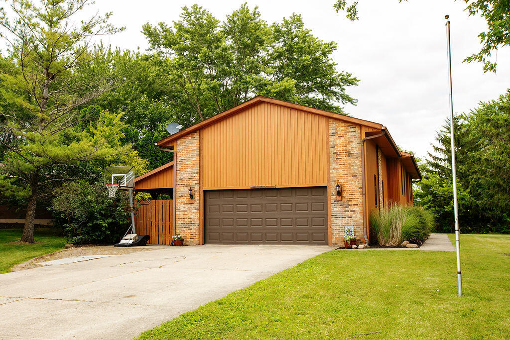 3008 Jonathan, Sidney, Ohio 45365