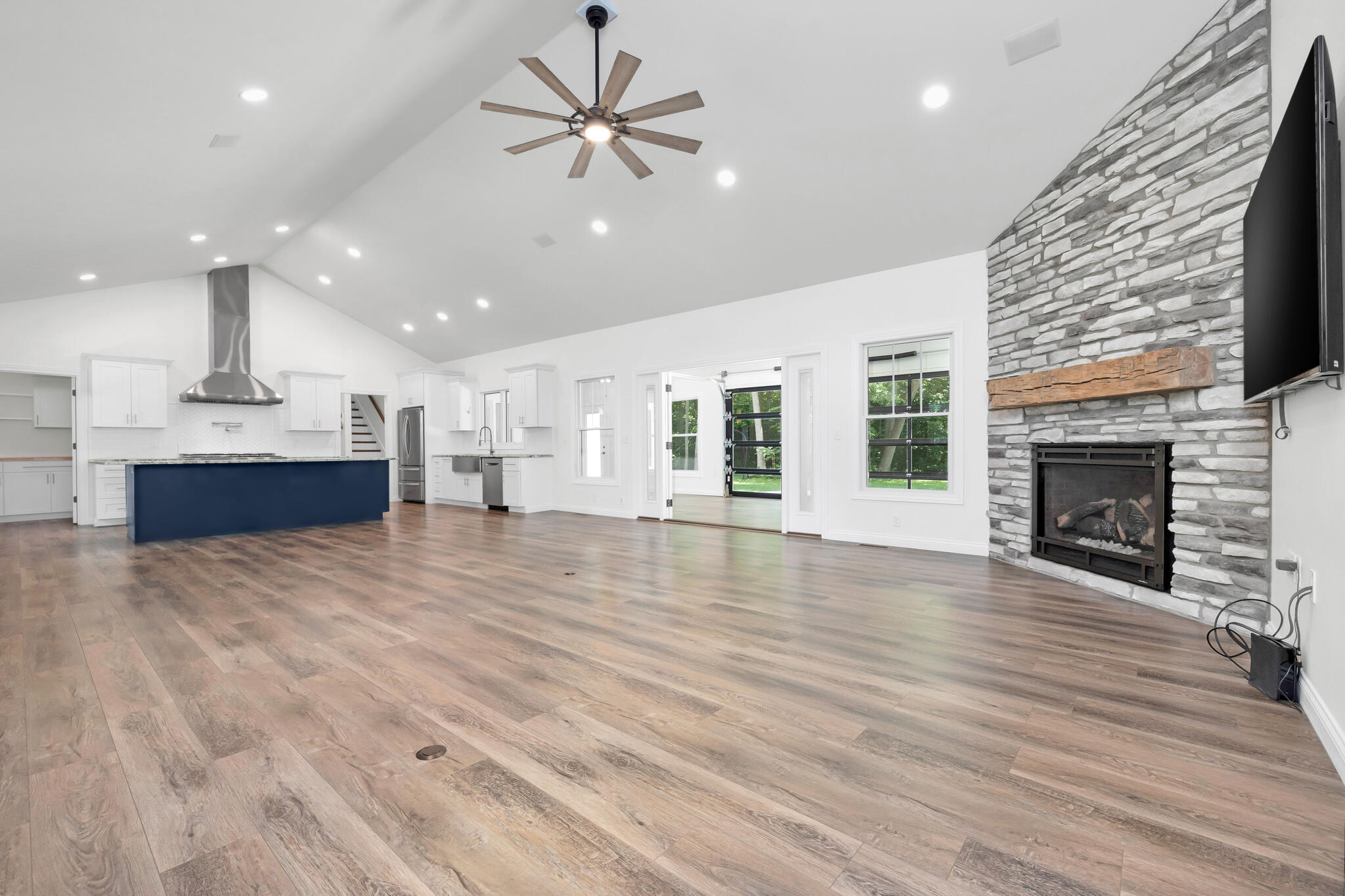 9925 Seneca, Huntsville, Ohio 43324
