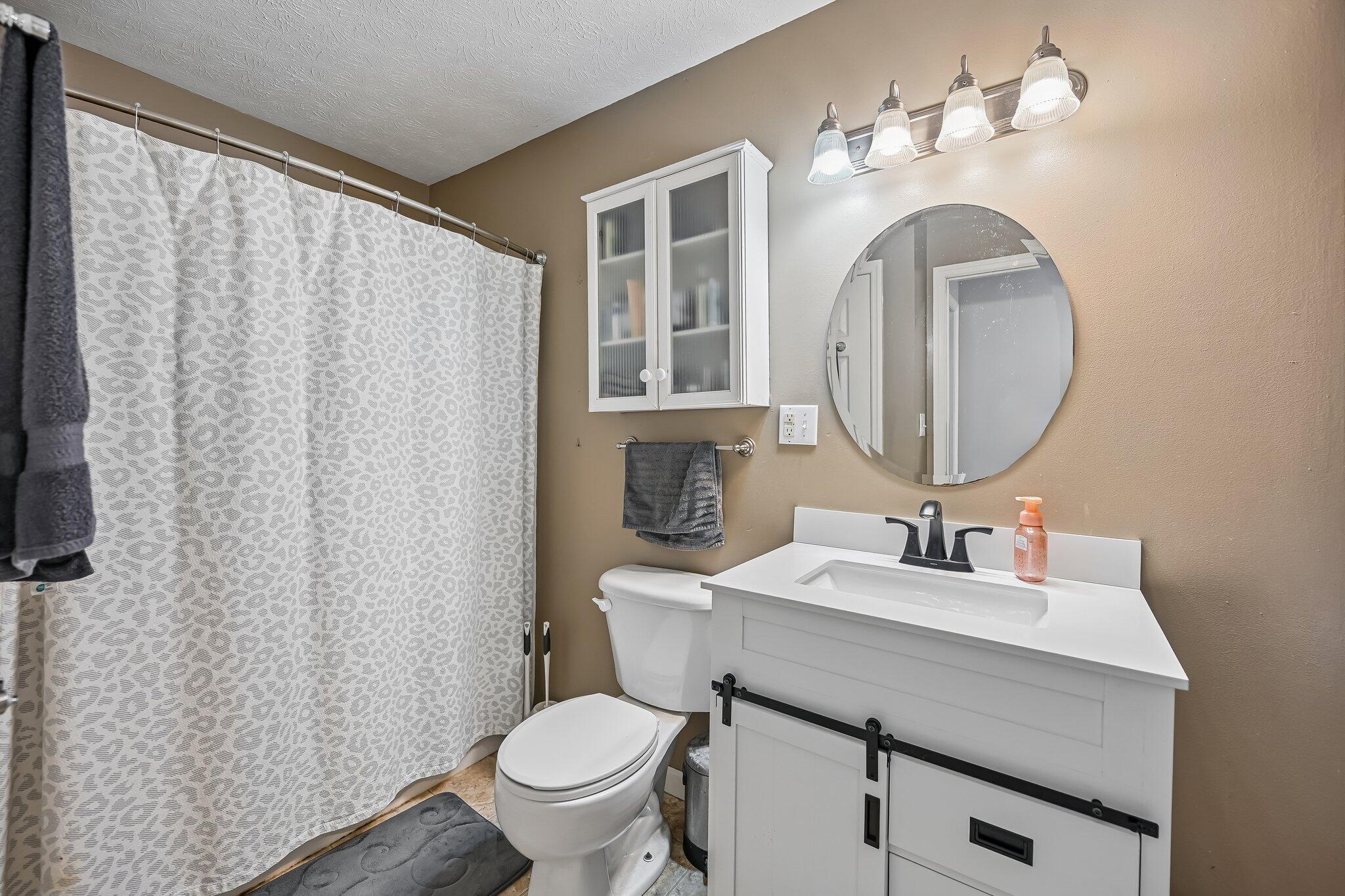 1627 Briarwood, West Liberty, Ohio 43357