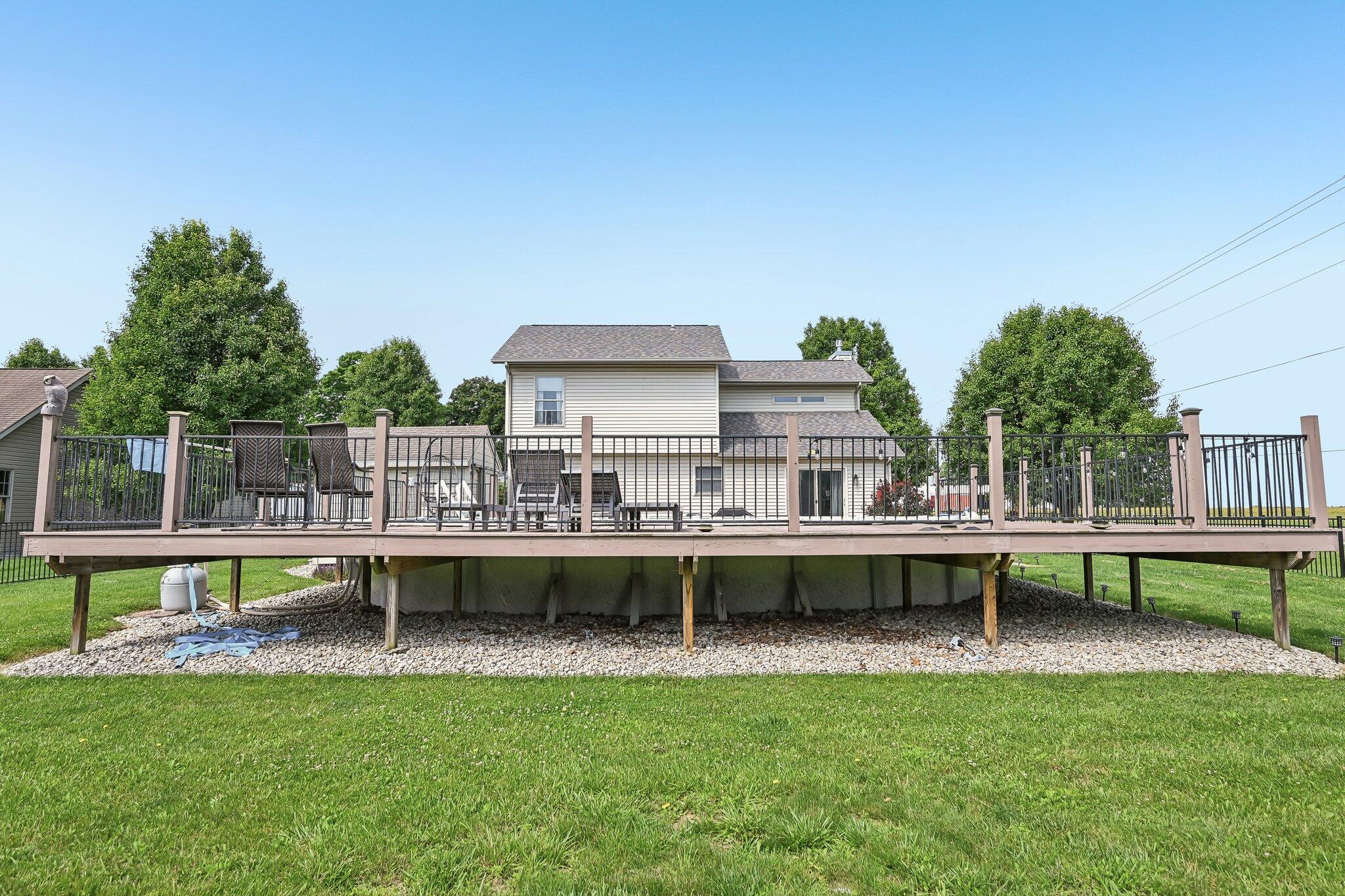 1627 Briarwood, West Liberty, Ohio 43357