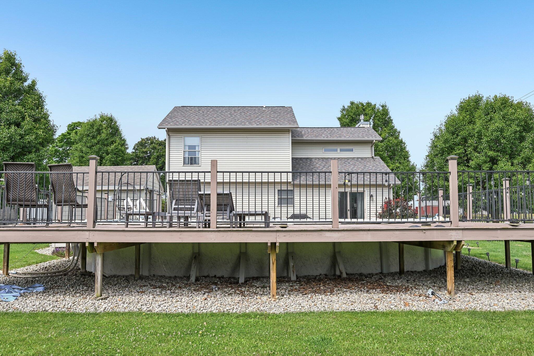 1627 Briarwood, West Liberty, Ohio 43357