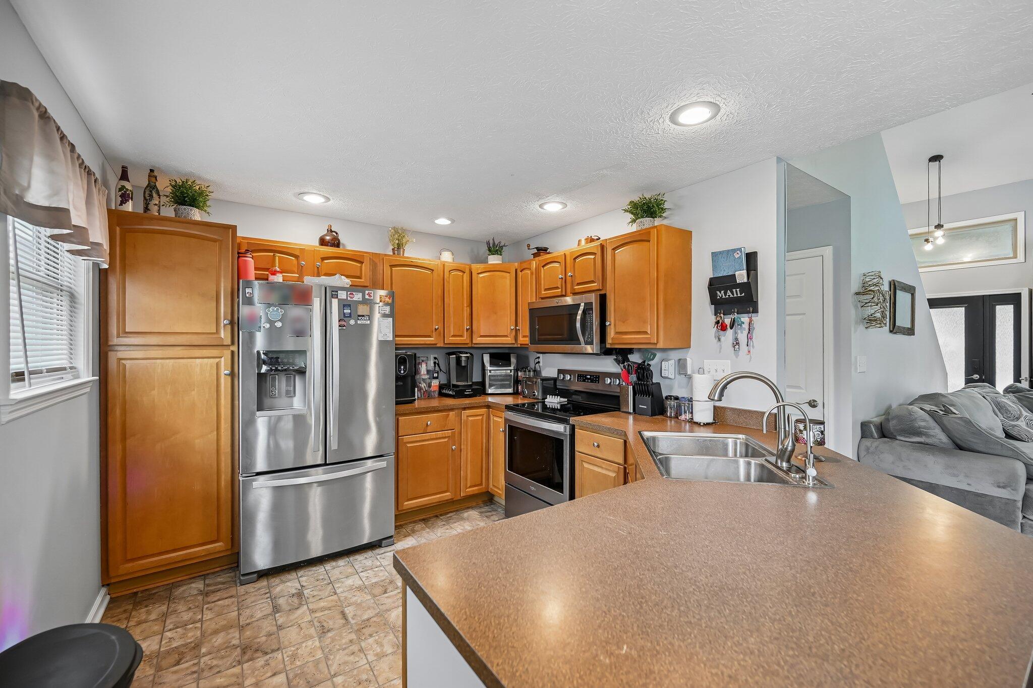 1627 Briarwood, West Liberty, Ohio 43357