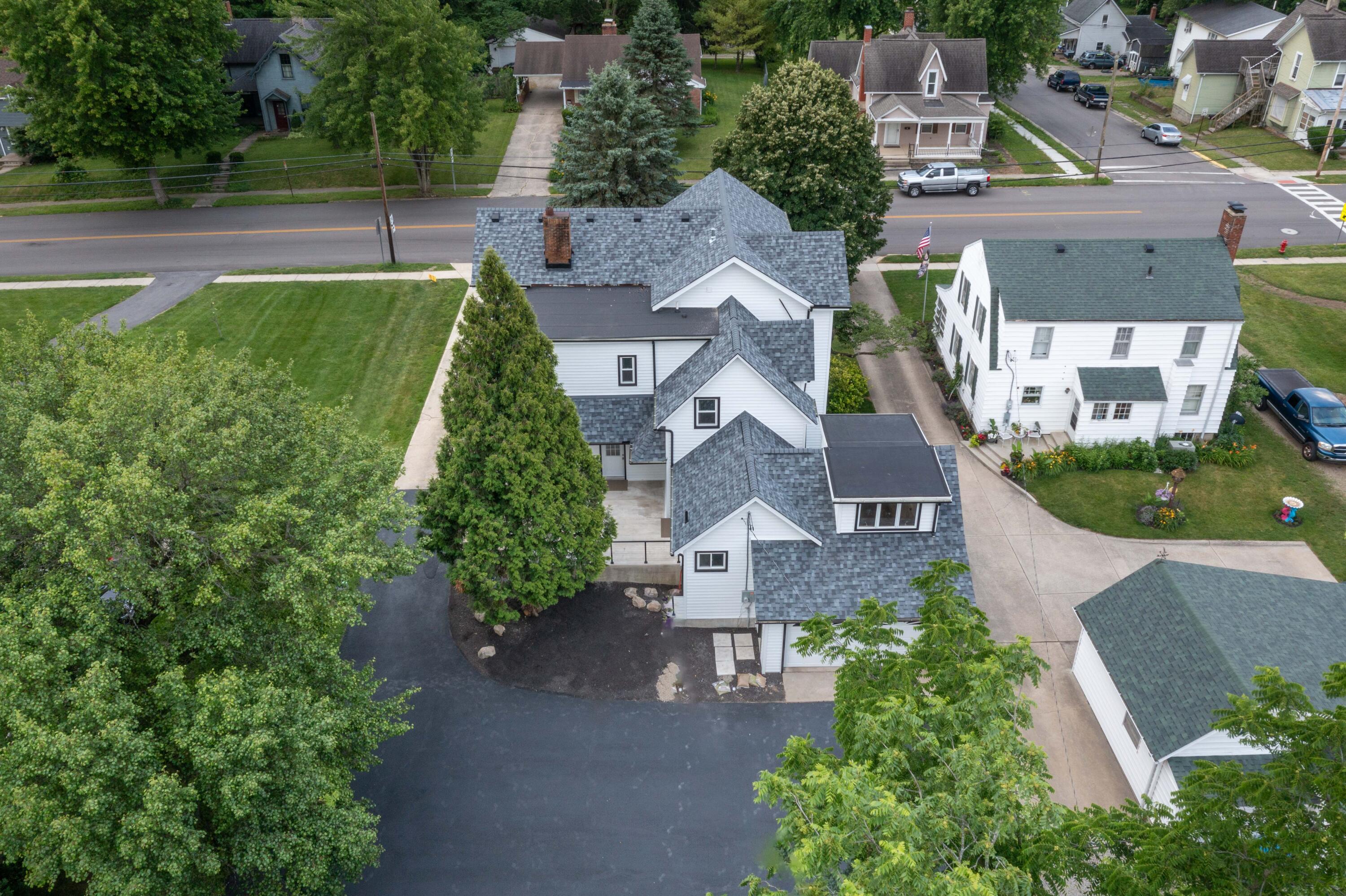 218 Main, Mechanicsburg, Ohio 43044