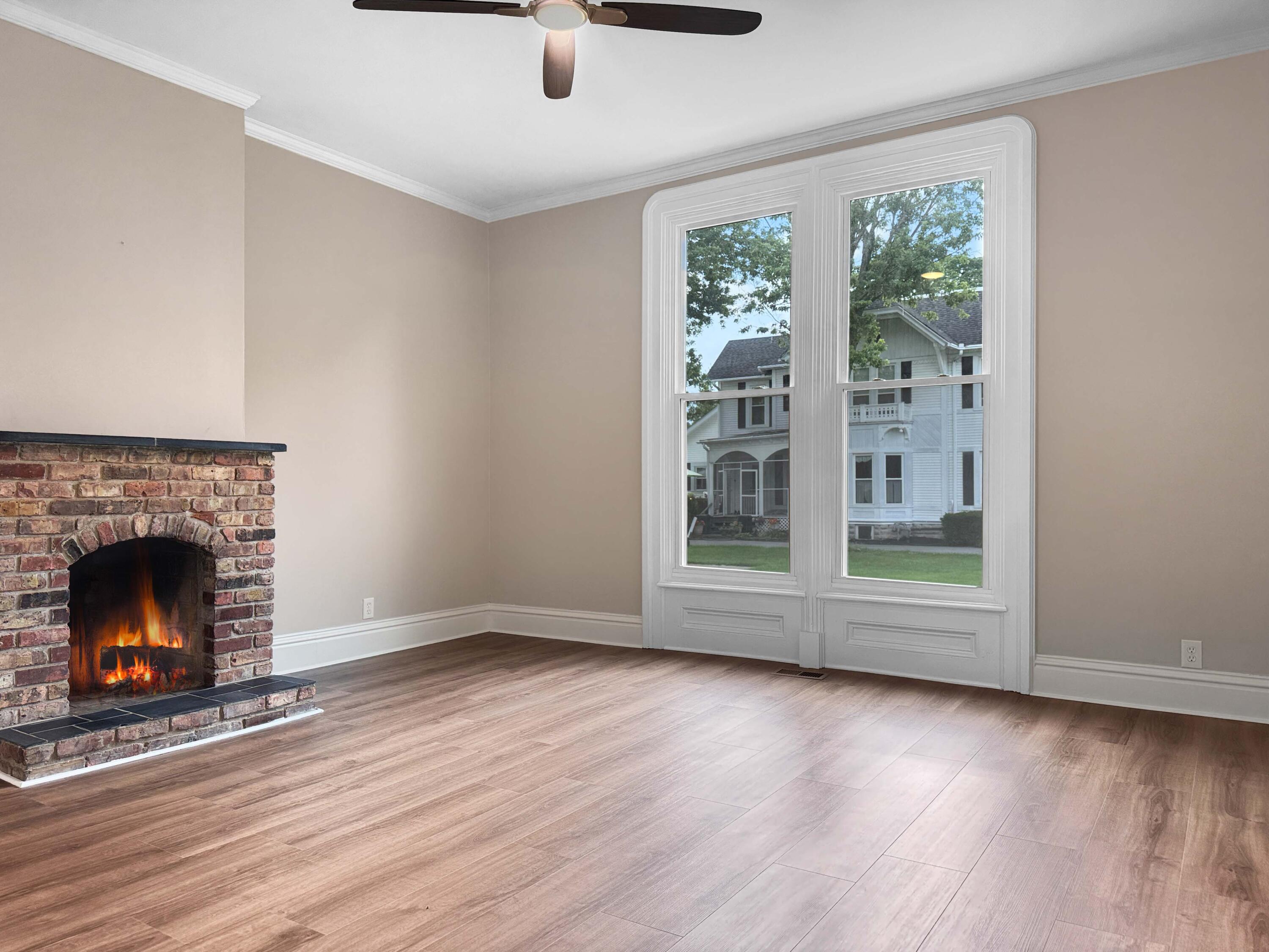 218 Main, Mechanicsburg, Ohio 43044