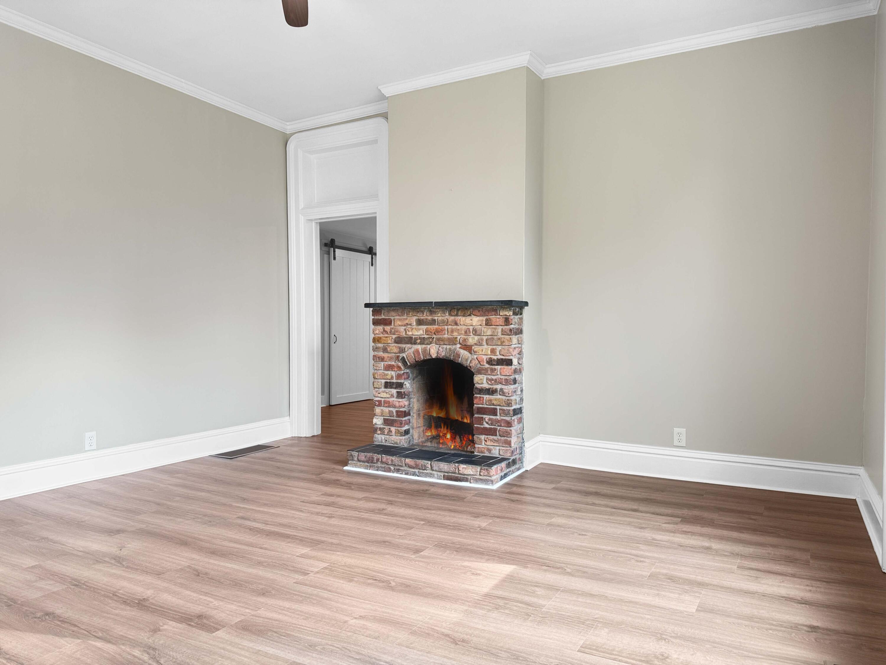 218 Main, Mechanicsburg, Ohio 43044