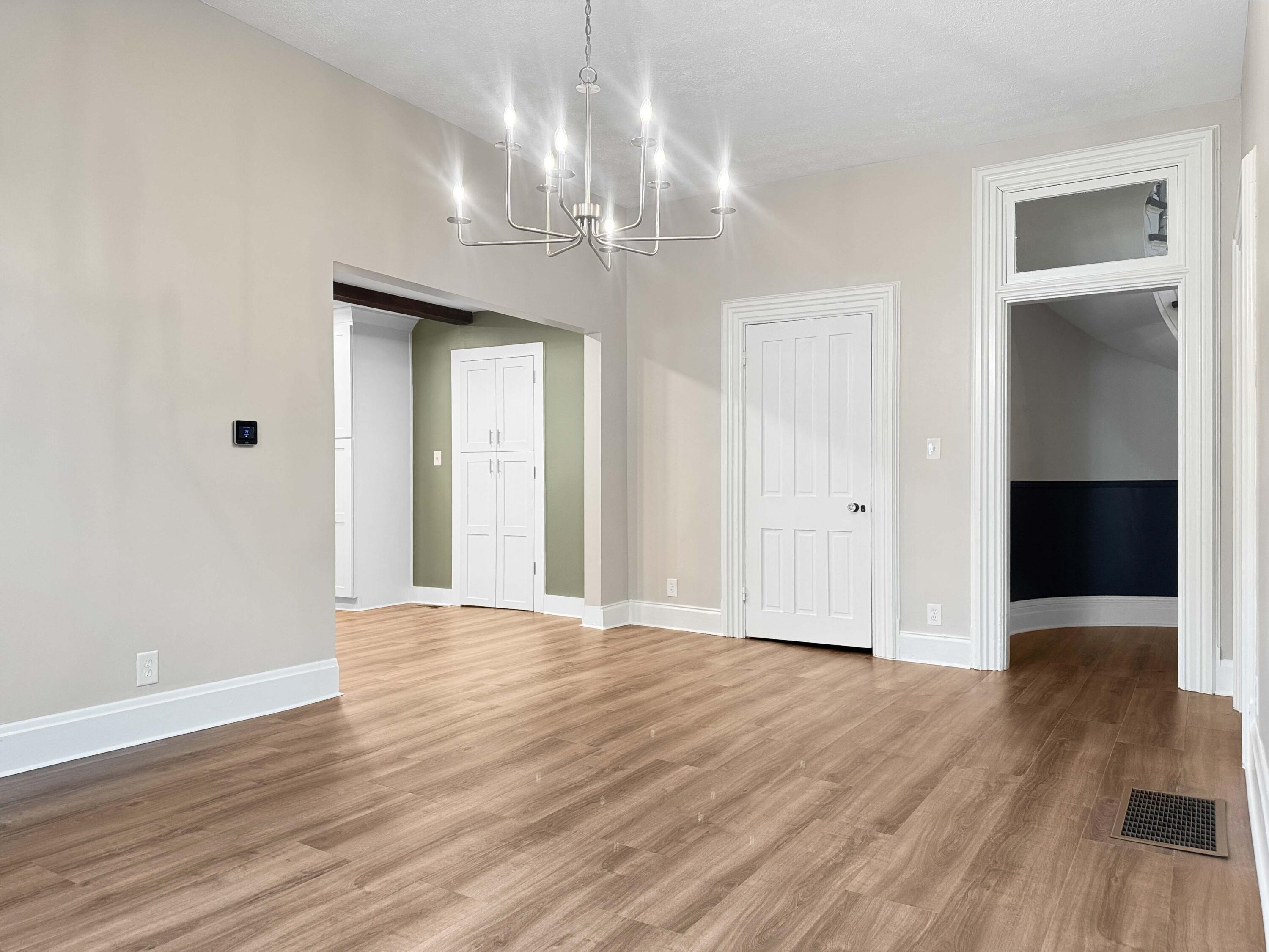 218 Main, Mechanicsburg, Ohio 43044