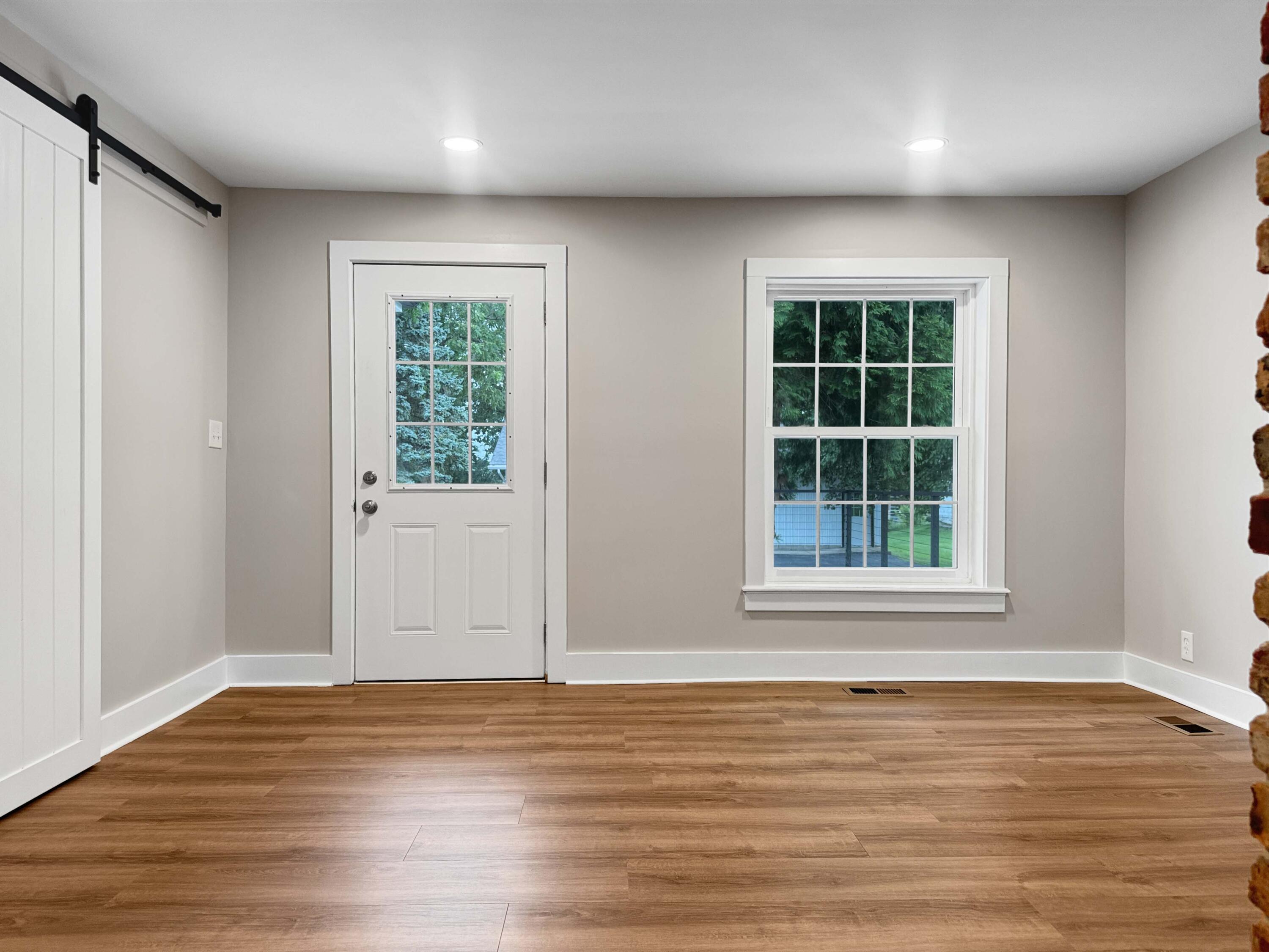 218 Main, Mechanicsburg, Ohio 43044