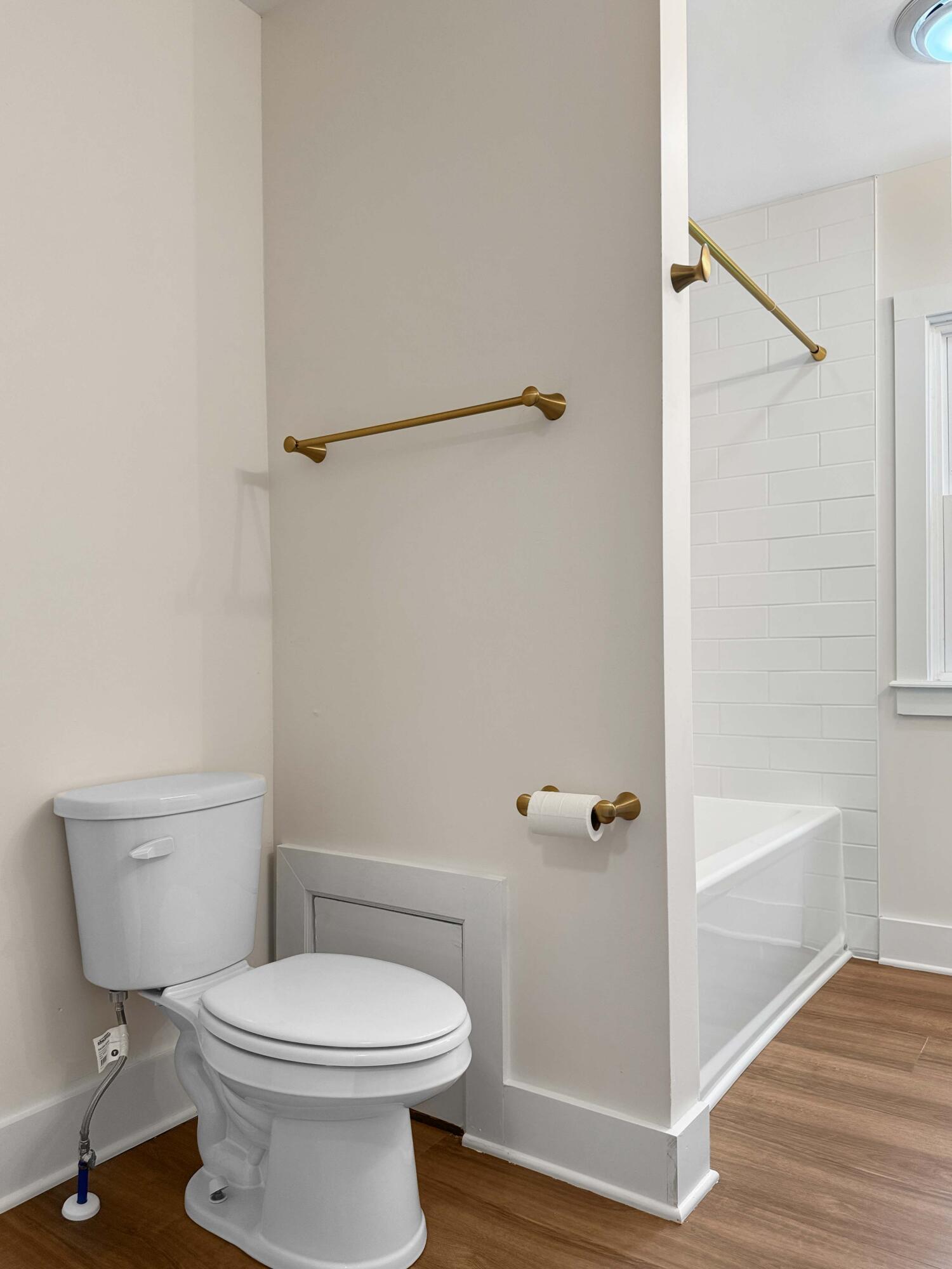 218 Main, Mechanicsburg, Ohio 43044