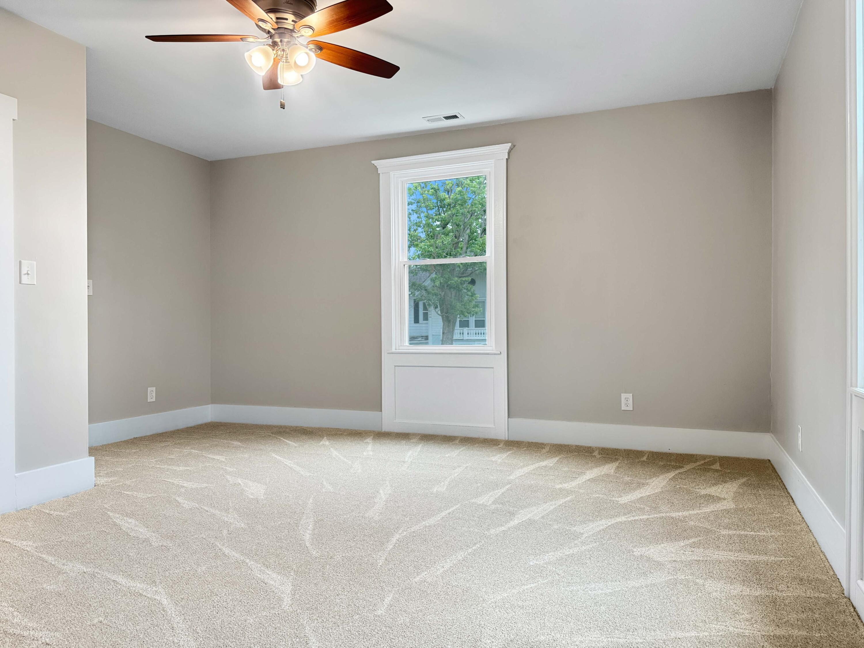 218 Main, Mechanicsburg, Ohio 43044