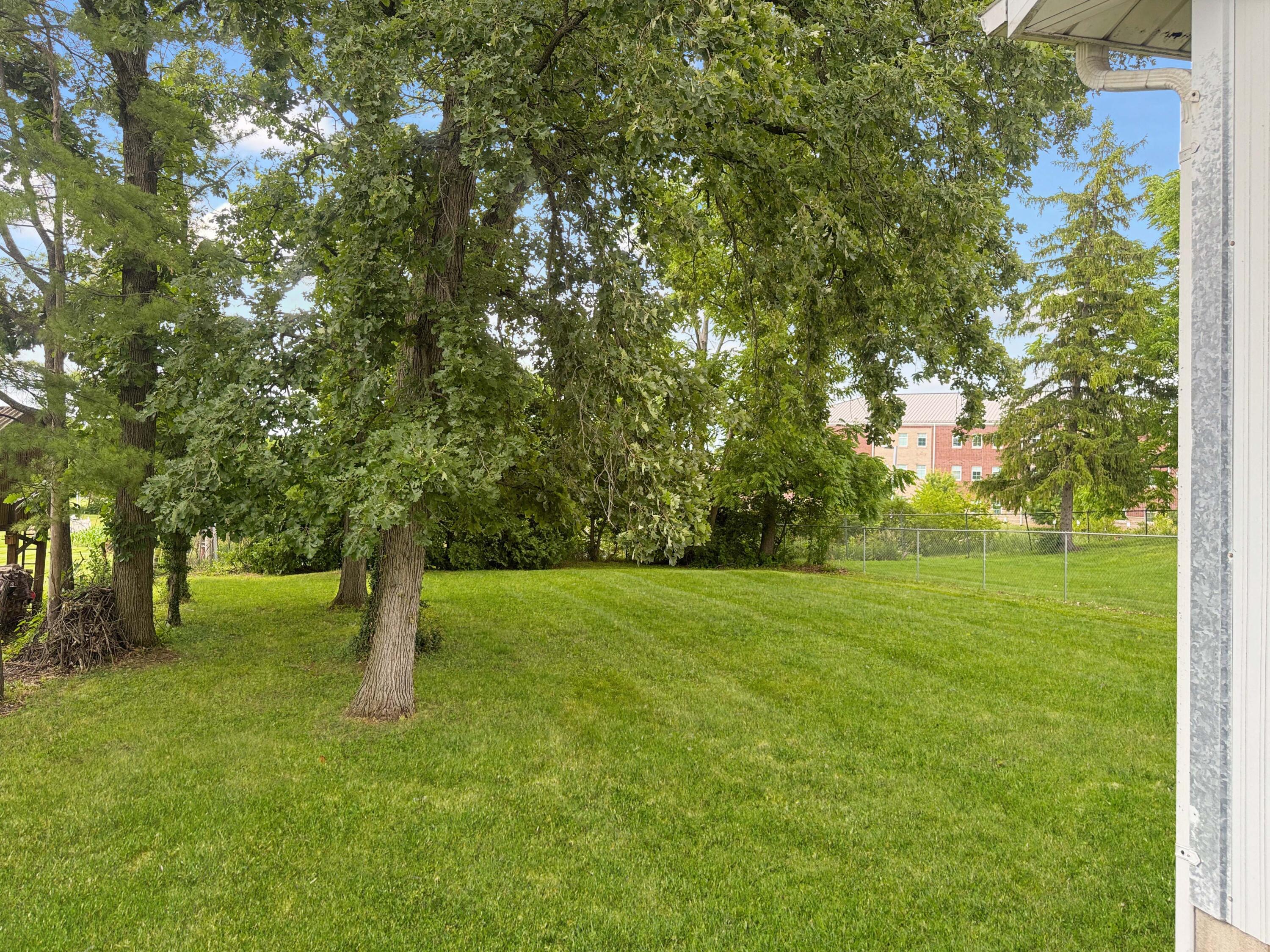 218 Main, Mechanicsburg, Ohio 43044