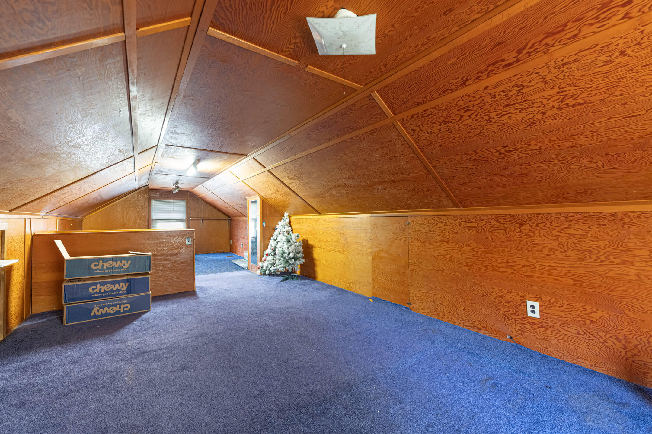 1100 North, Springfield, Ohio 45504