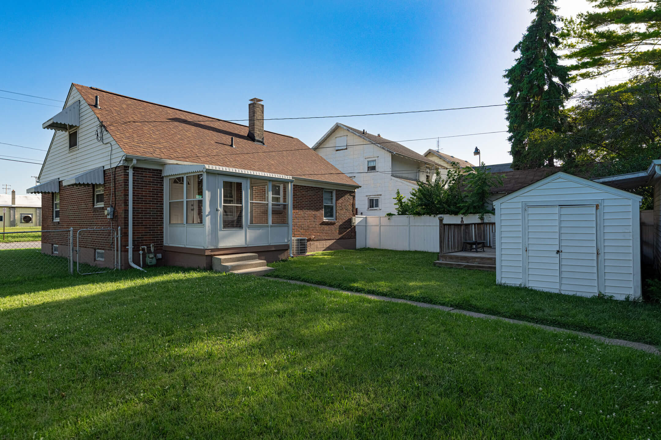 1100 North, Springfield, Ohio 45504