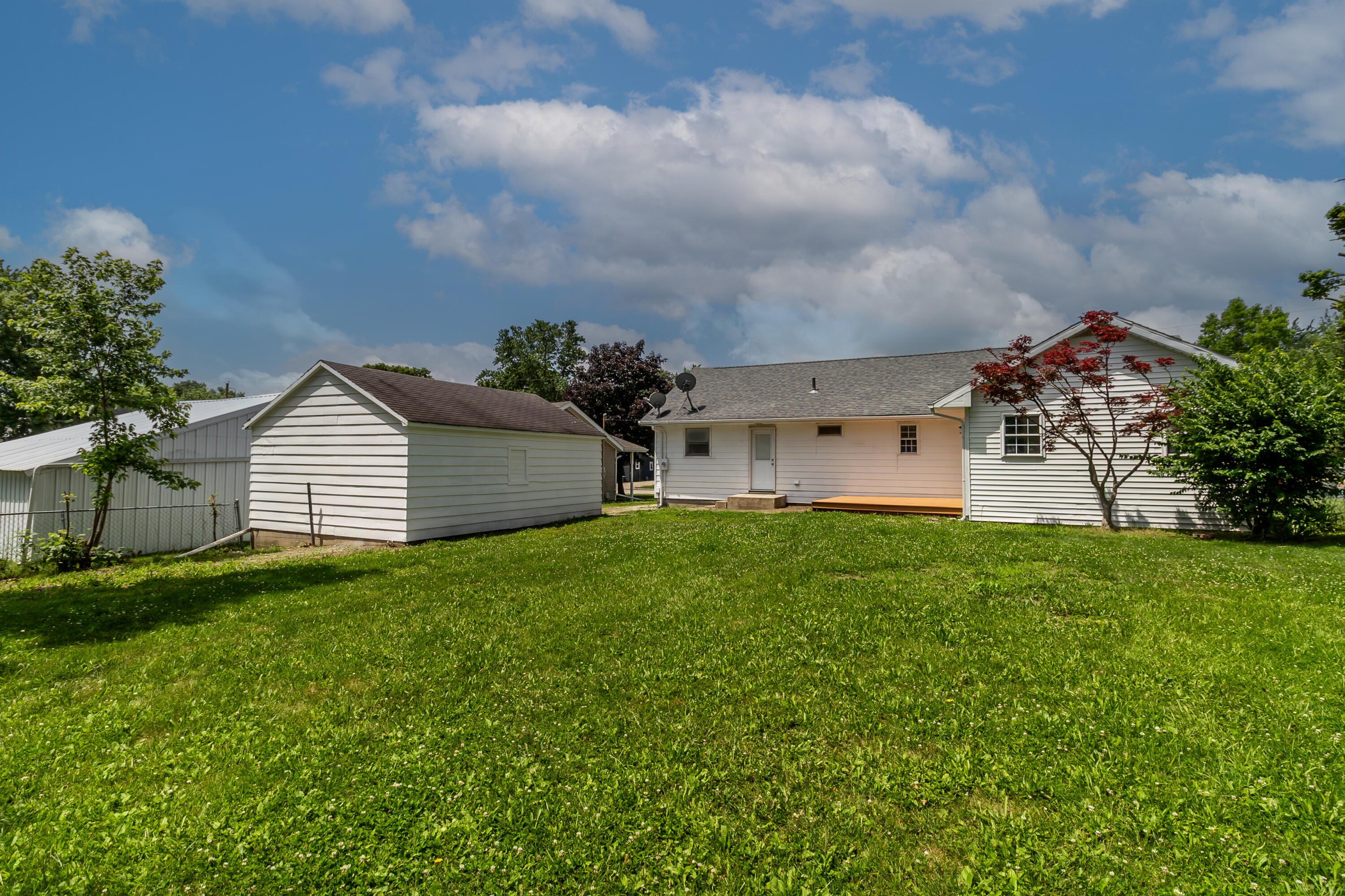 Sycamore, Union City, Ohio 45390