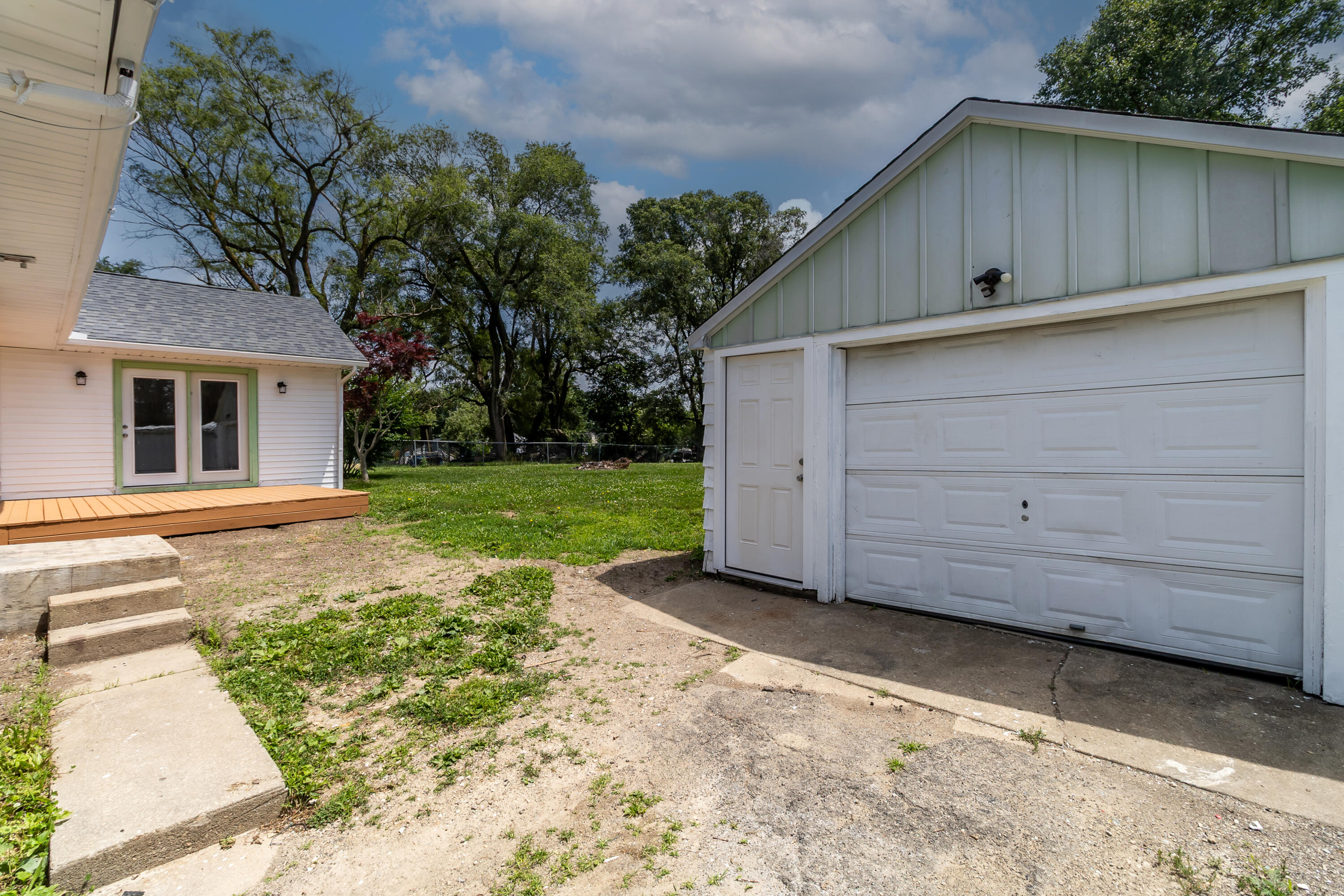 Sycamore, Union City, Ohio 45390