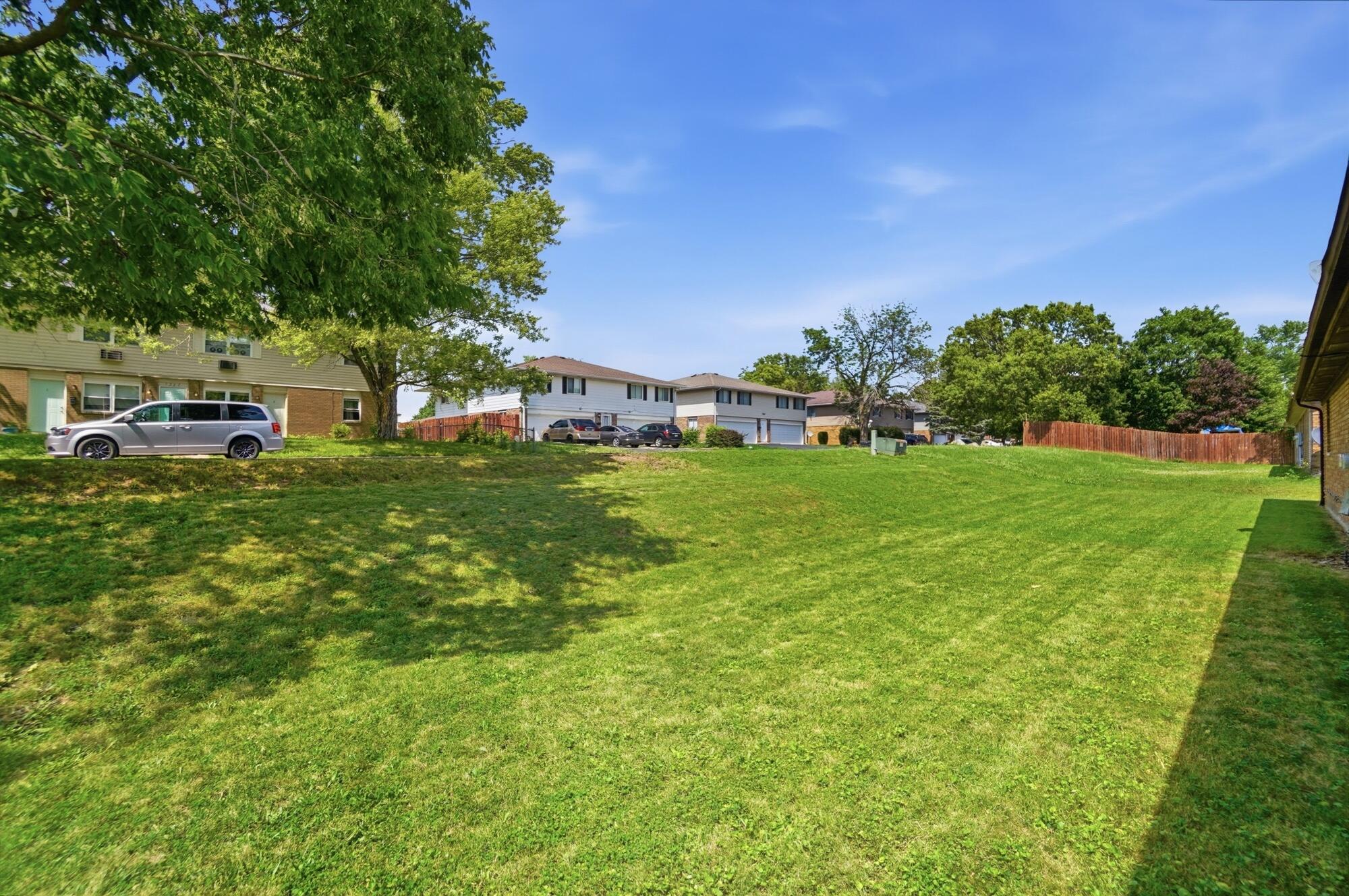 1233-1235 Heritage, Troy, Ohio 45373