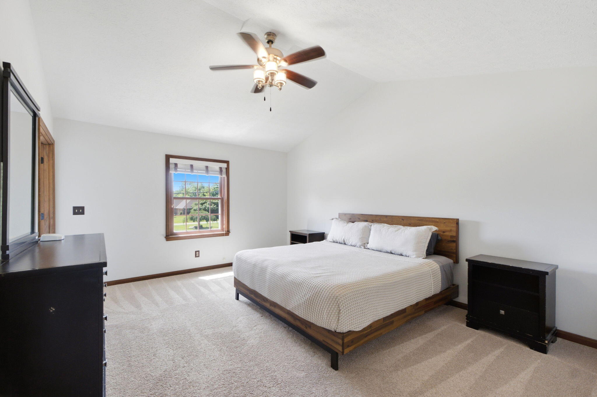 1825 Barnhart, Troy, Ohio 45373