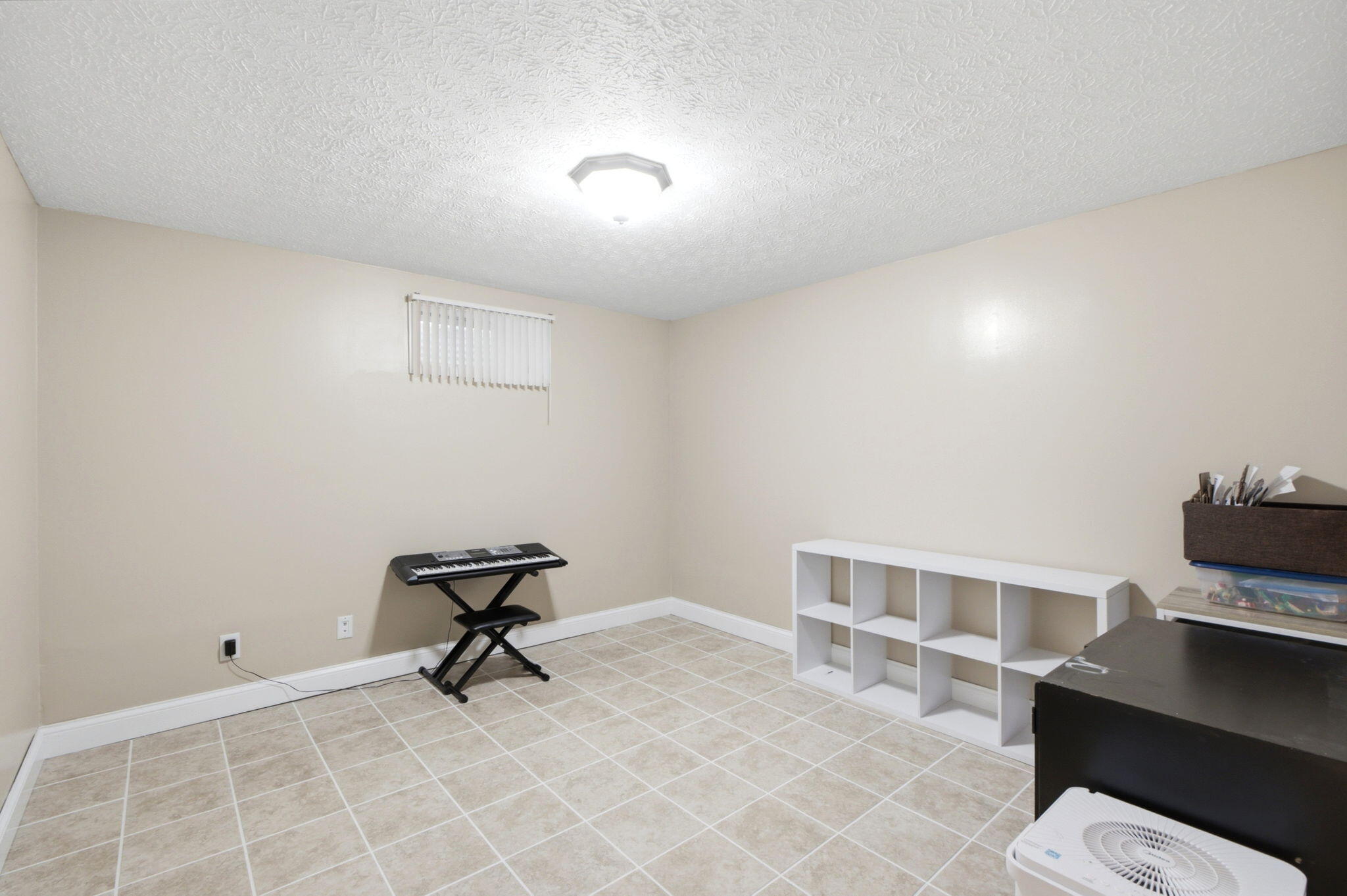 1825 Barnhart, Troy, Ohio 45373