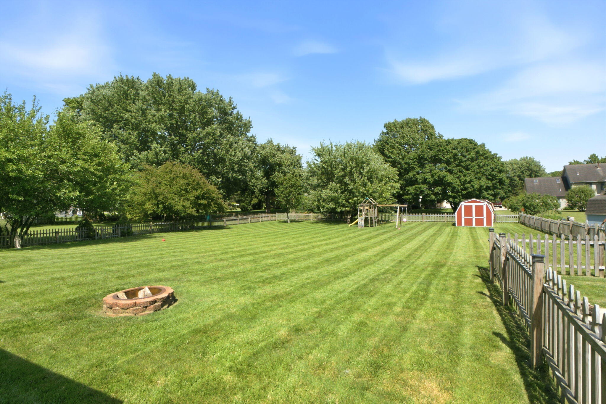 1825 Barnhart, Troy, Ohio 45373