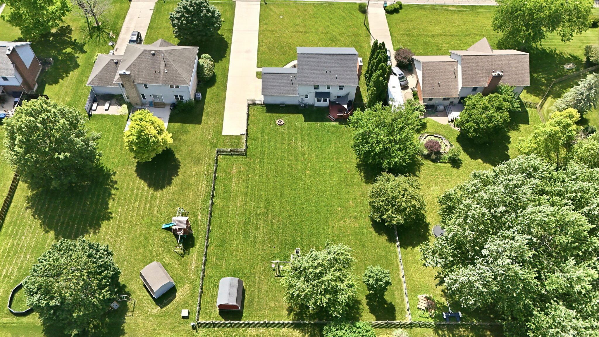 1825 Barnhart, Troy, Ohio 45373