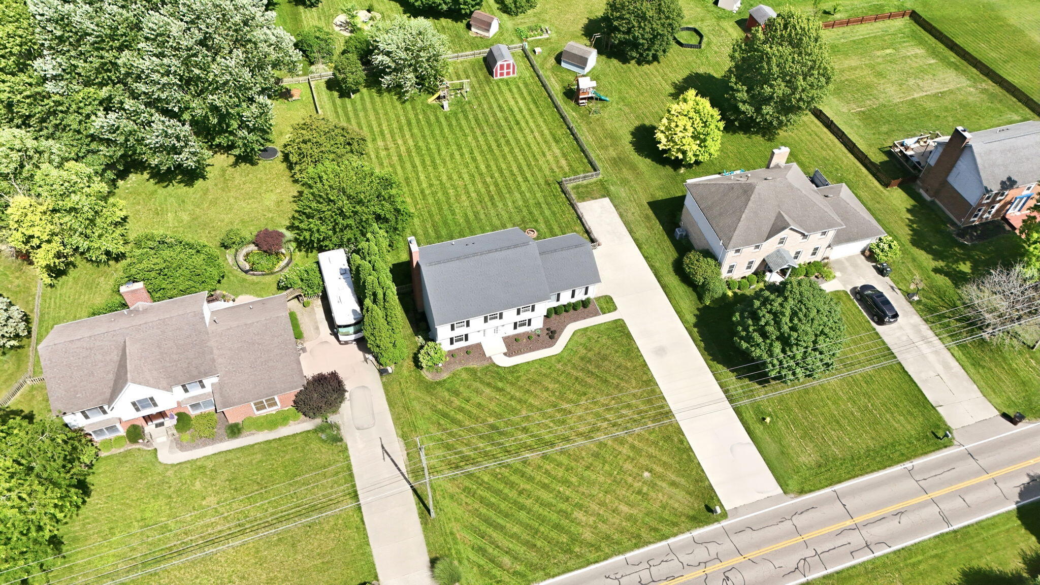 1825 Barnhart, Troy, Ohio 45373