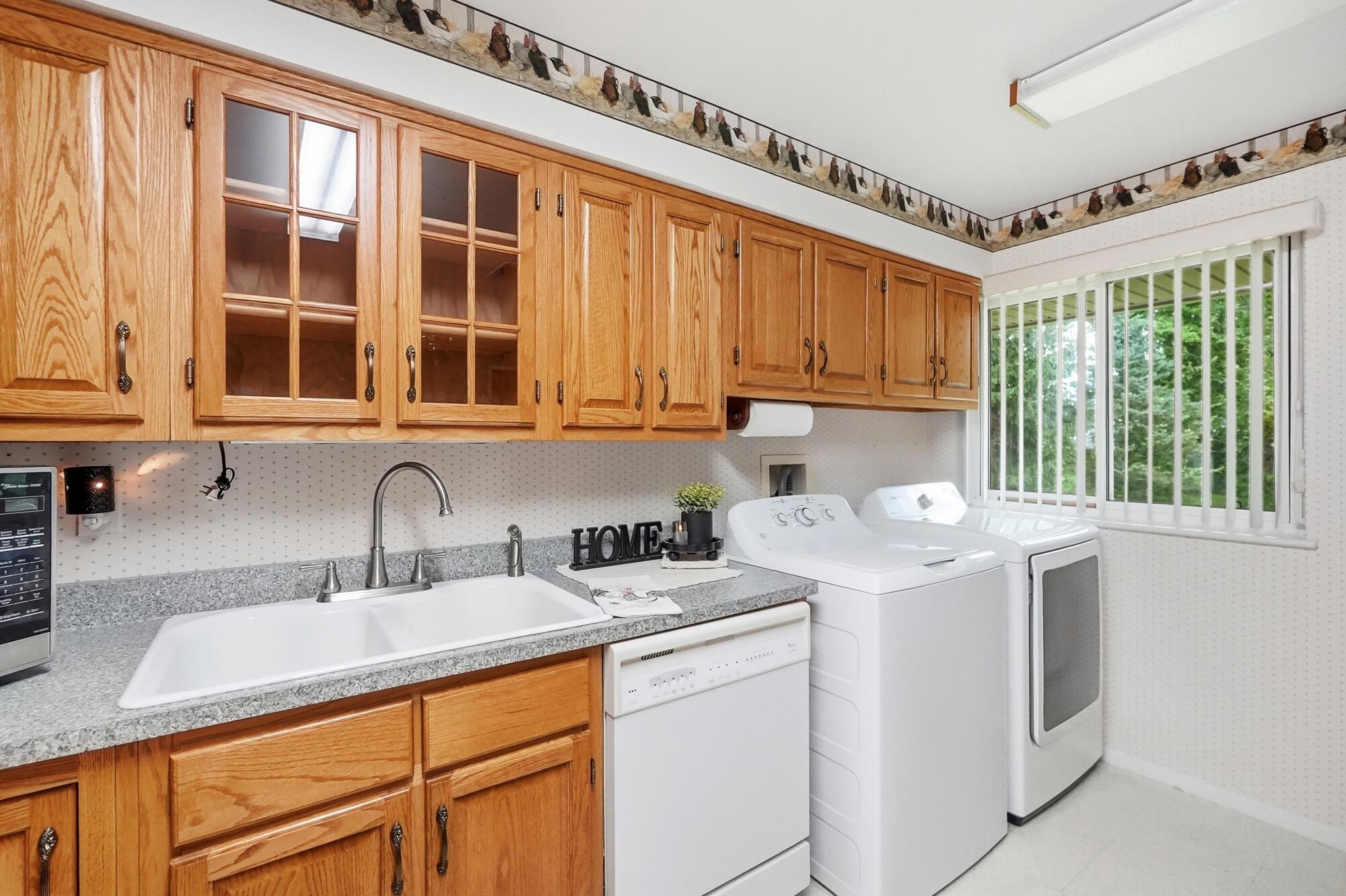 5349 Powell, Dayton, Ohio 45424