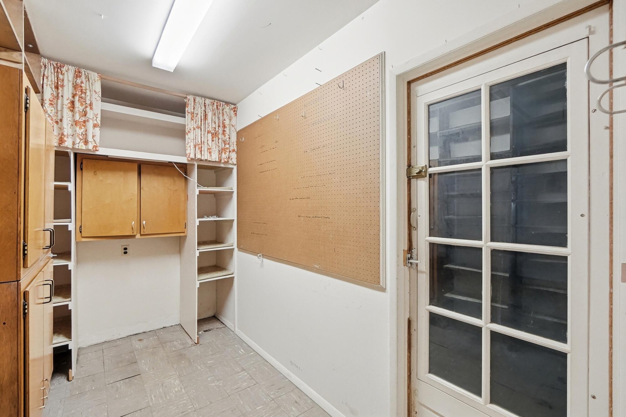 5349 Powell, Dayton, Ohio 45424