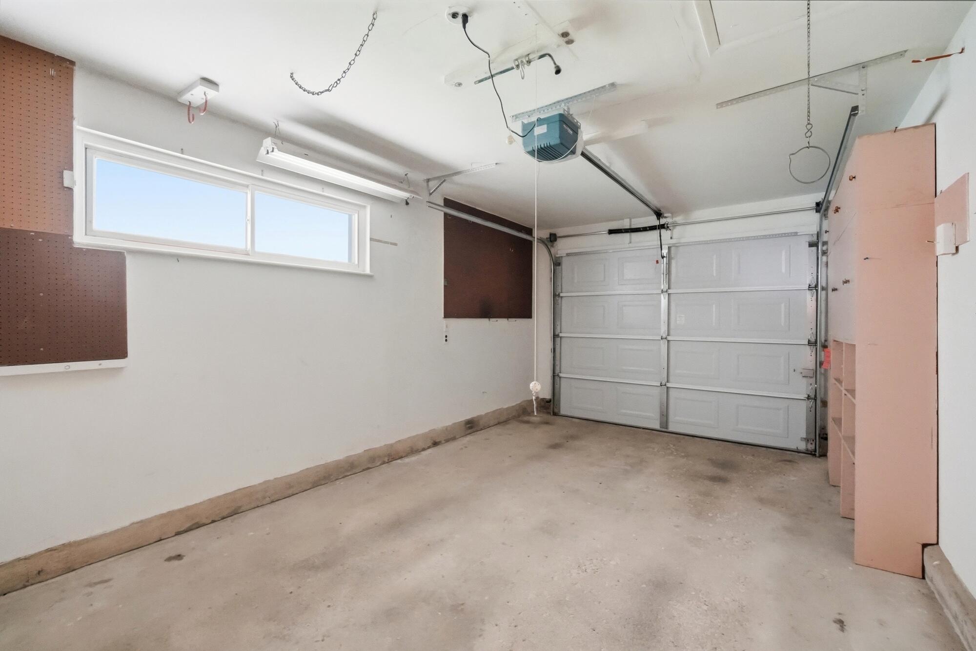5349 Powell, Dayton, Ohio 45424