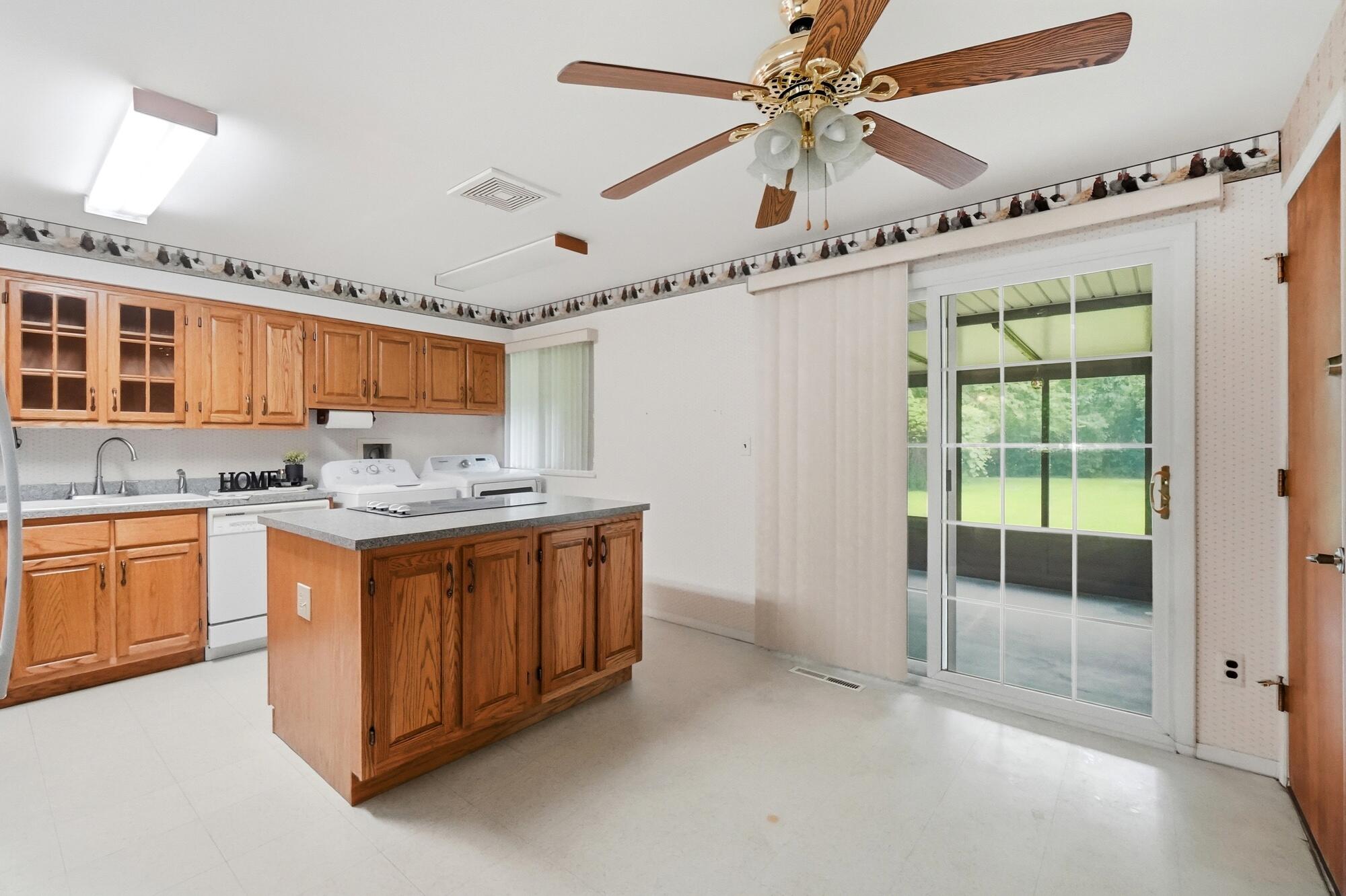 5349 Powell, Dayton, Ohio 45424