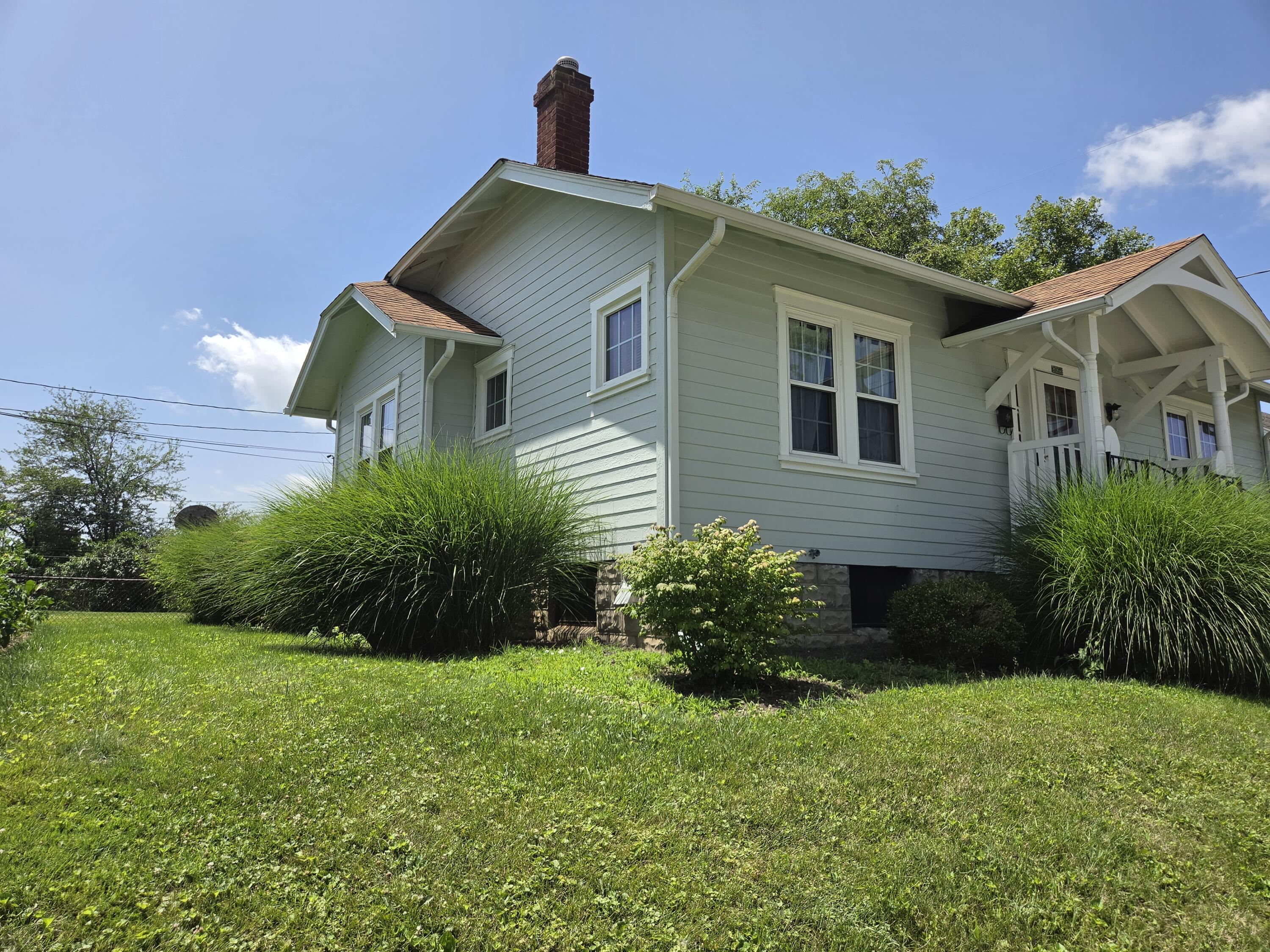 305 1st, Springfield, Ohio 45504