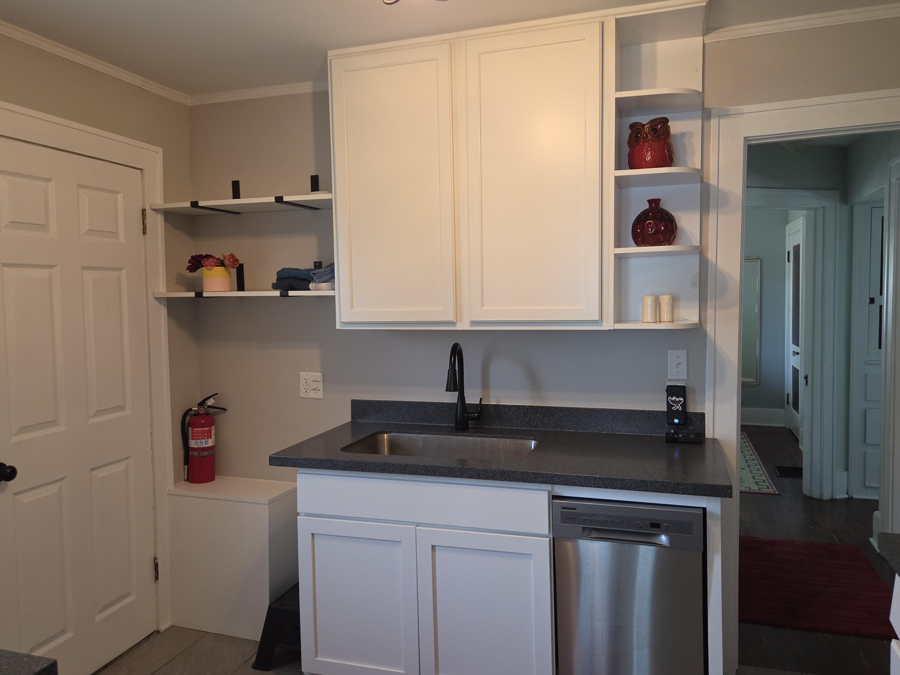 305 1st, Springfield, Ohio 45504