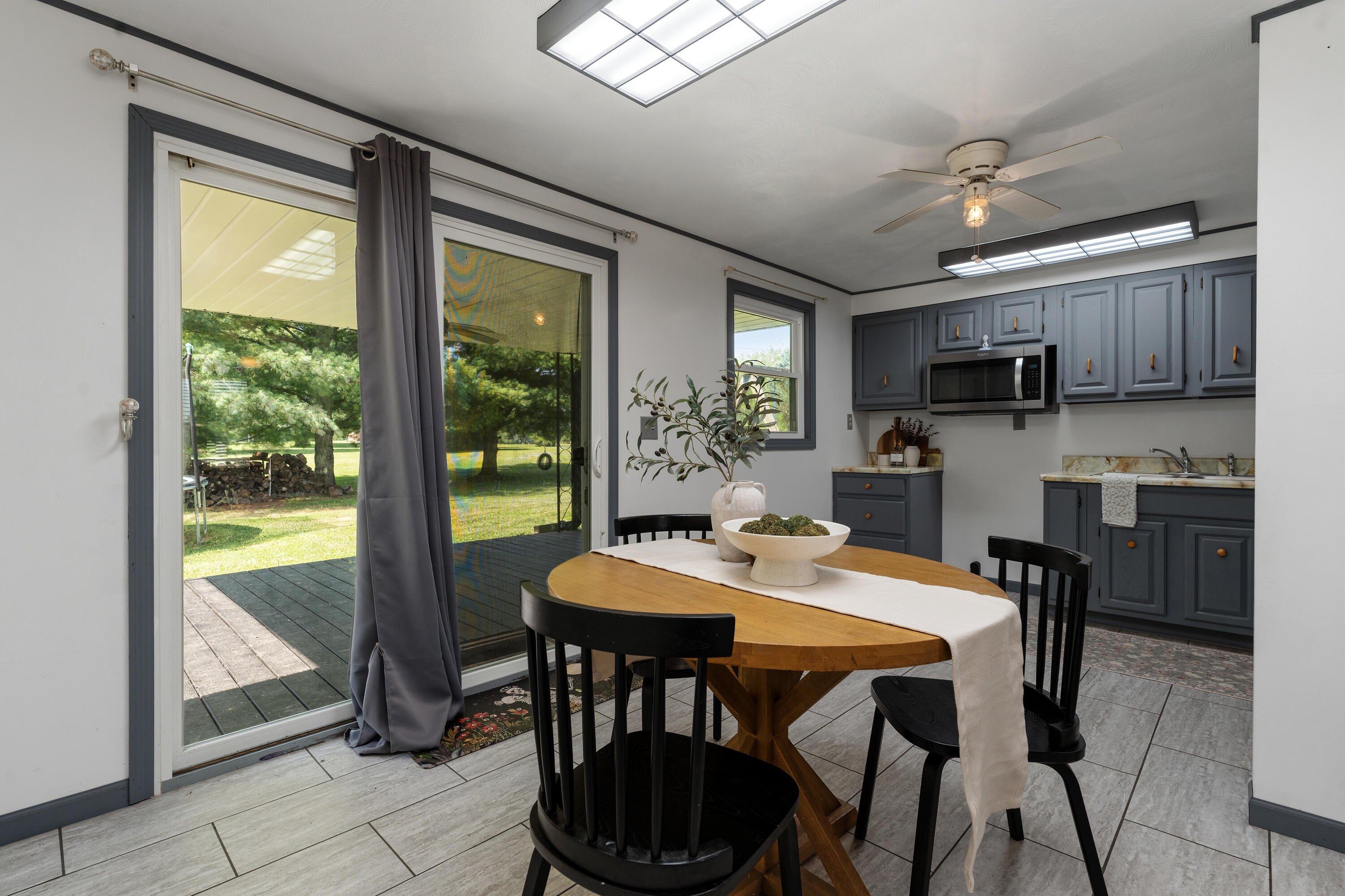 4274 Cherry Grove, Jamestown, Ohio 45335