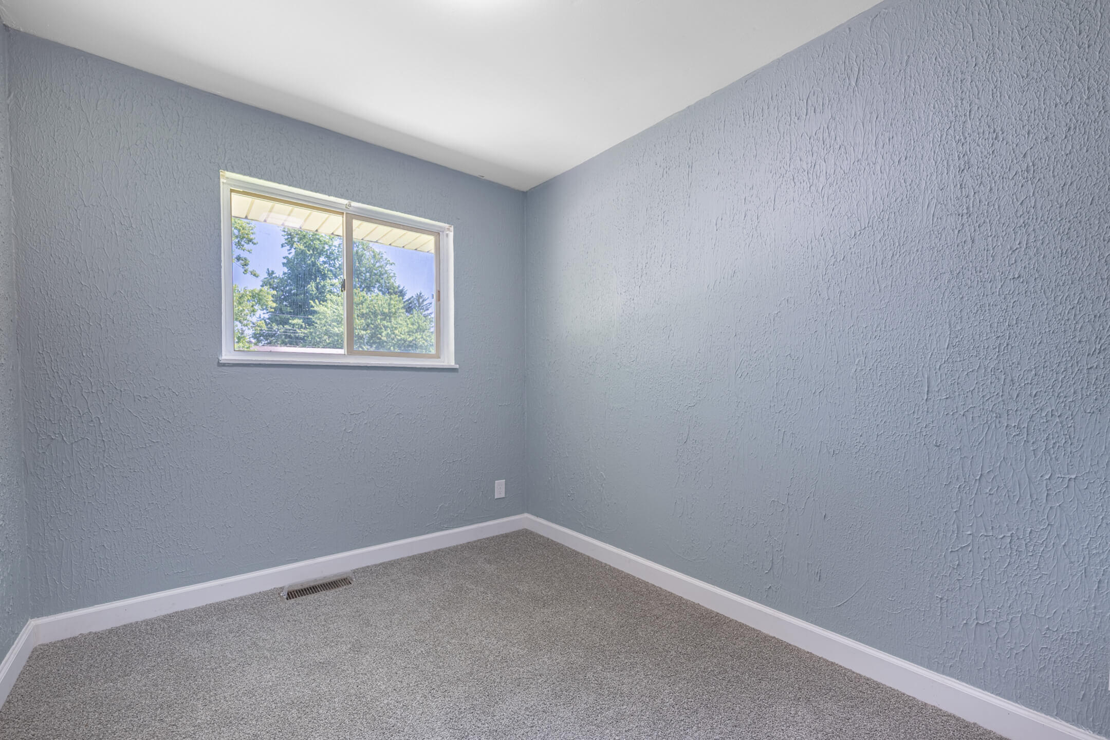 5082 Leedale, Dayton, Ohio 45417