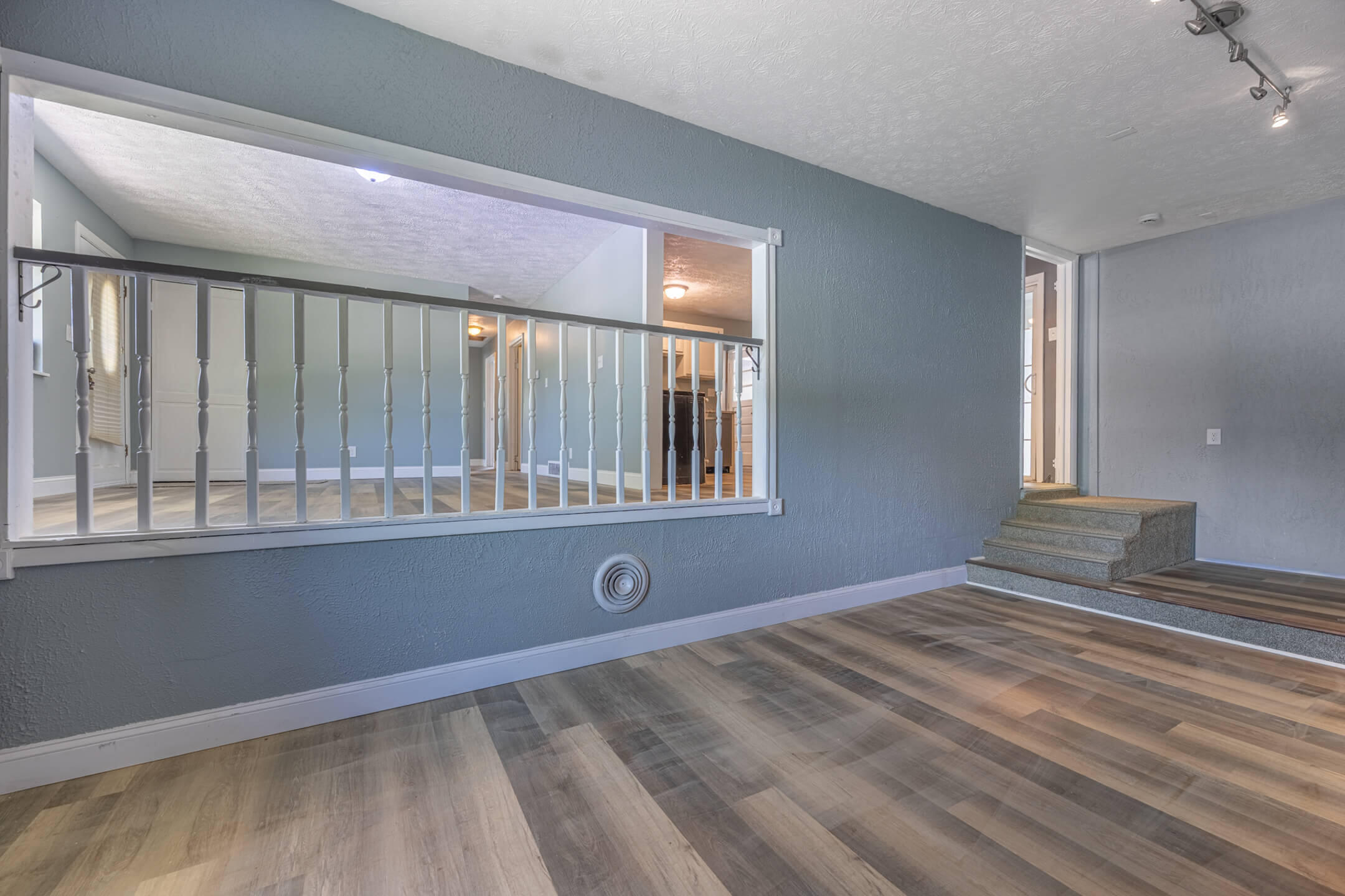 5082 Leedale, Dayton, Ohio 45417