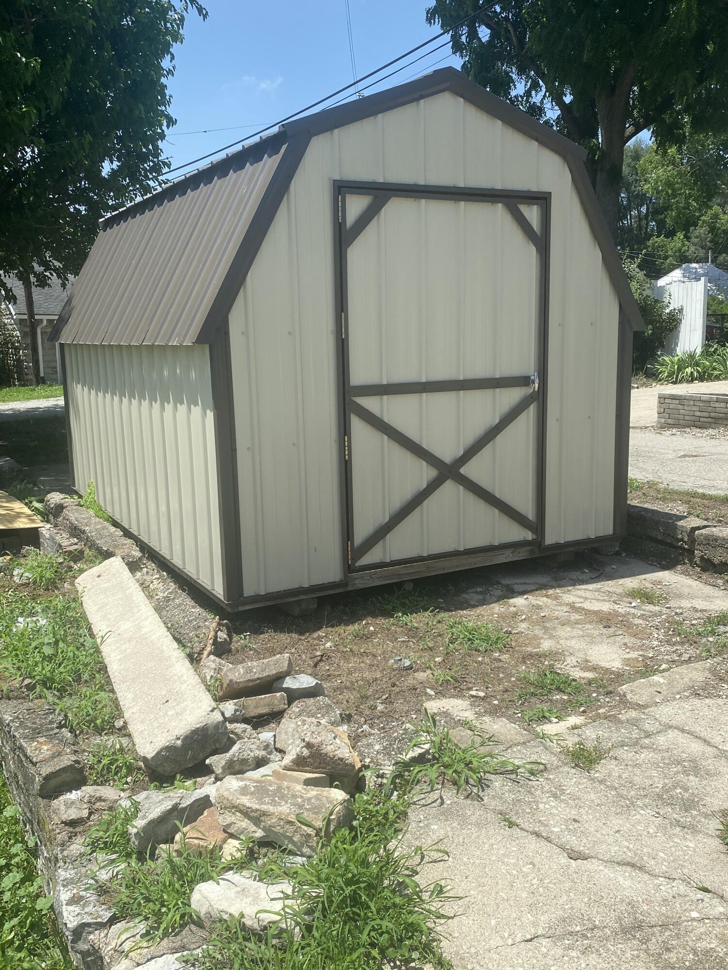 318 Camp, Piqua, Ohio 45356