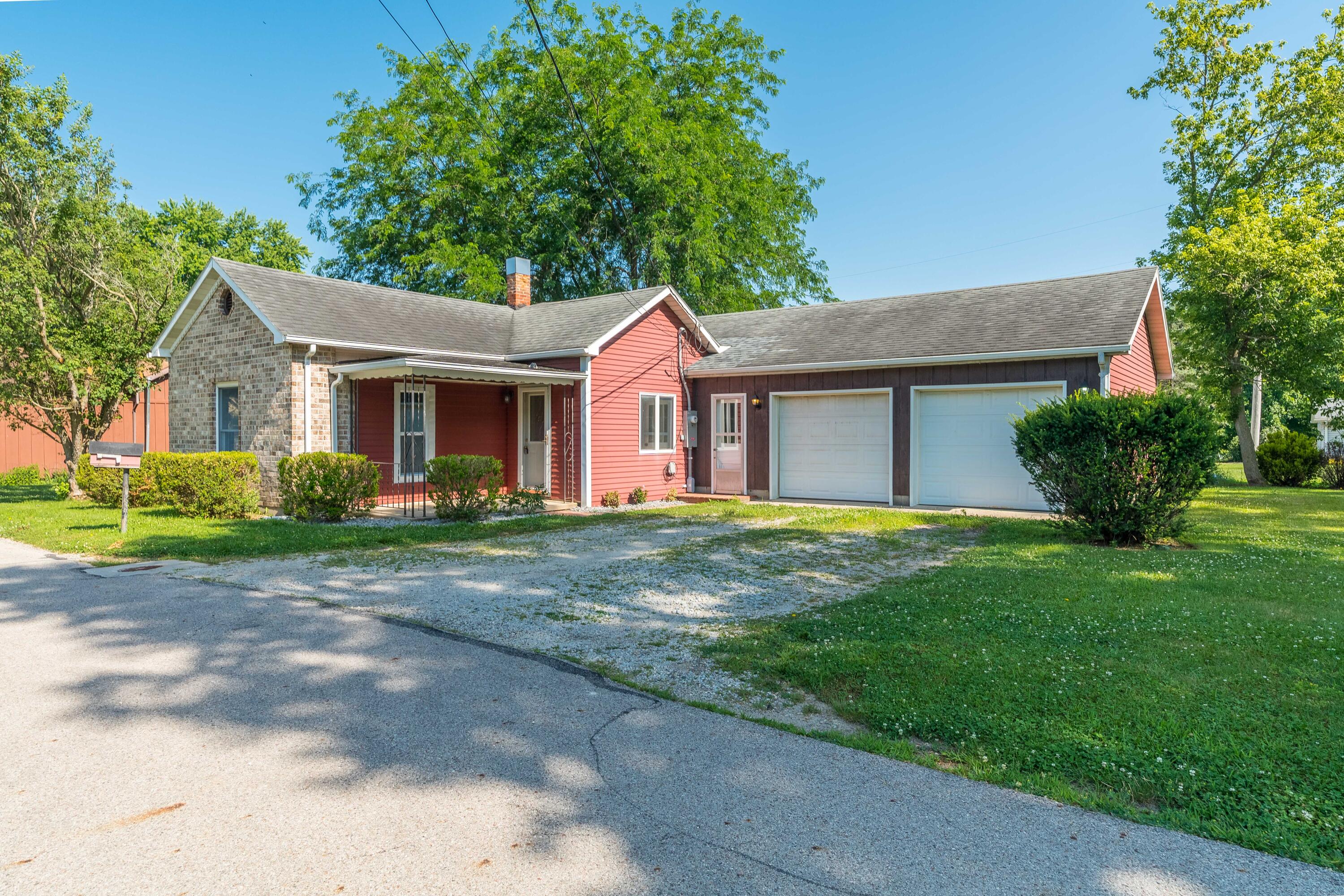 640 Maxwell, Sidney, Ohio 45365