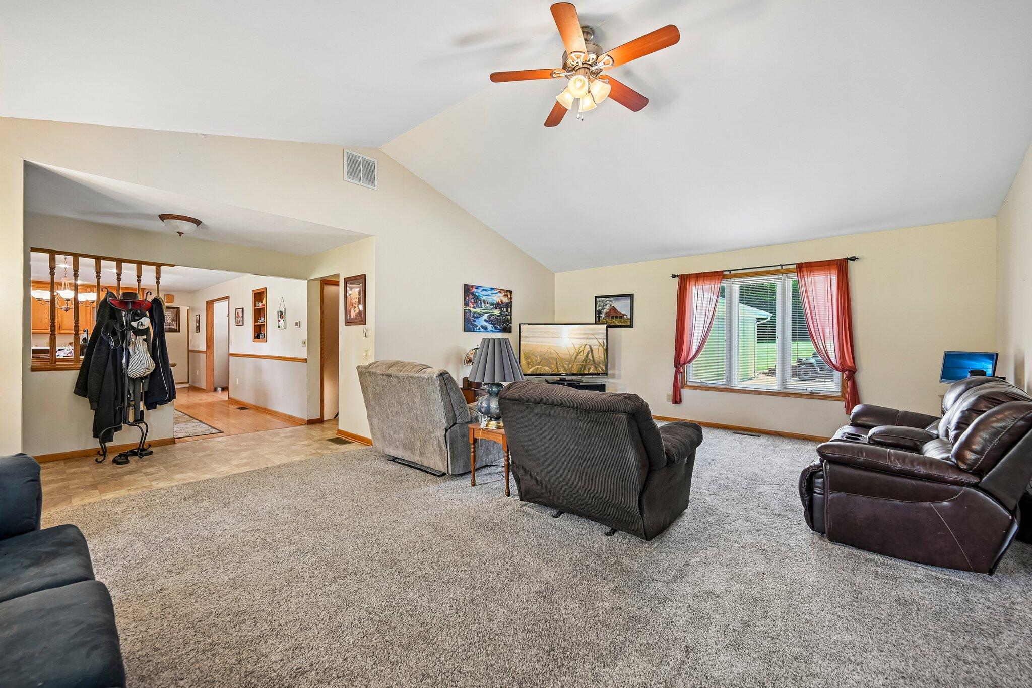 3357 County Road 18, Bellefontaine, Ohio 43311