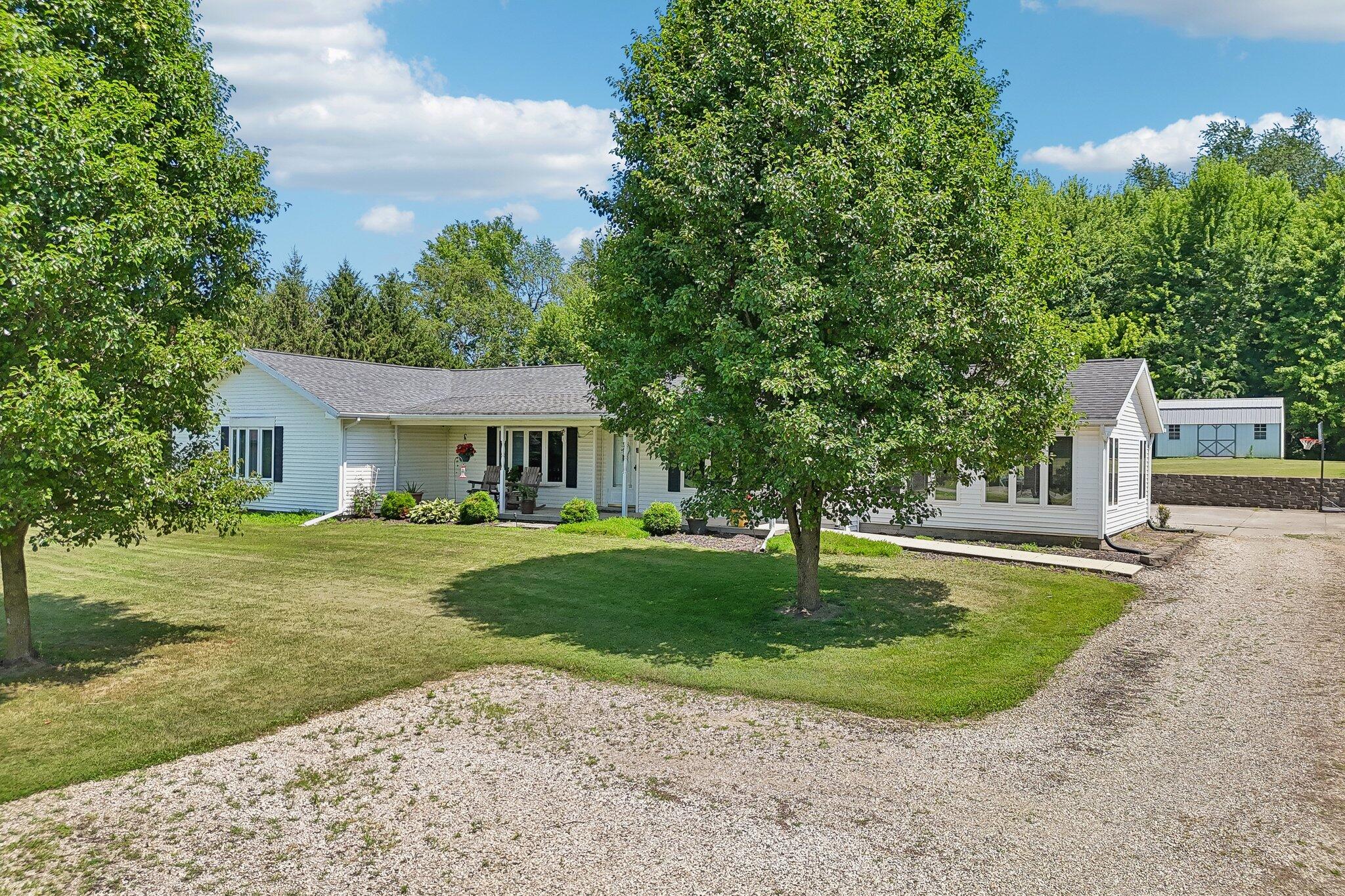3357 County Road 18, Bellefontaine, Ohio 43311