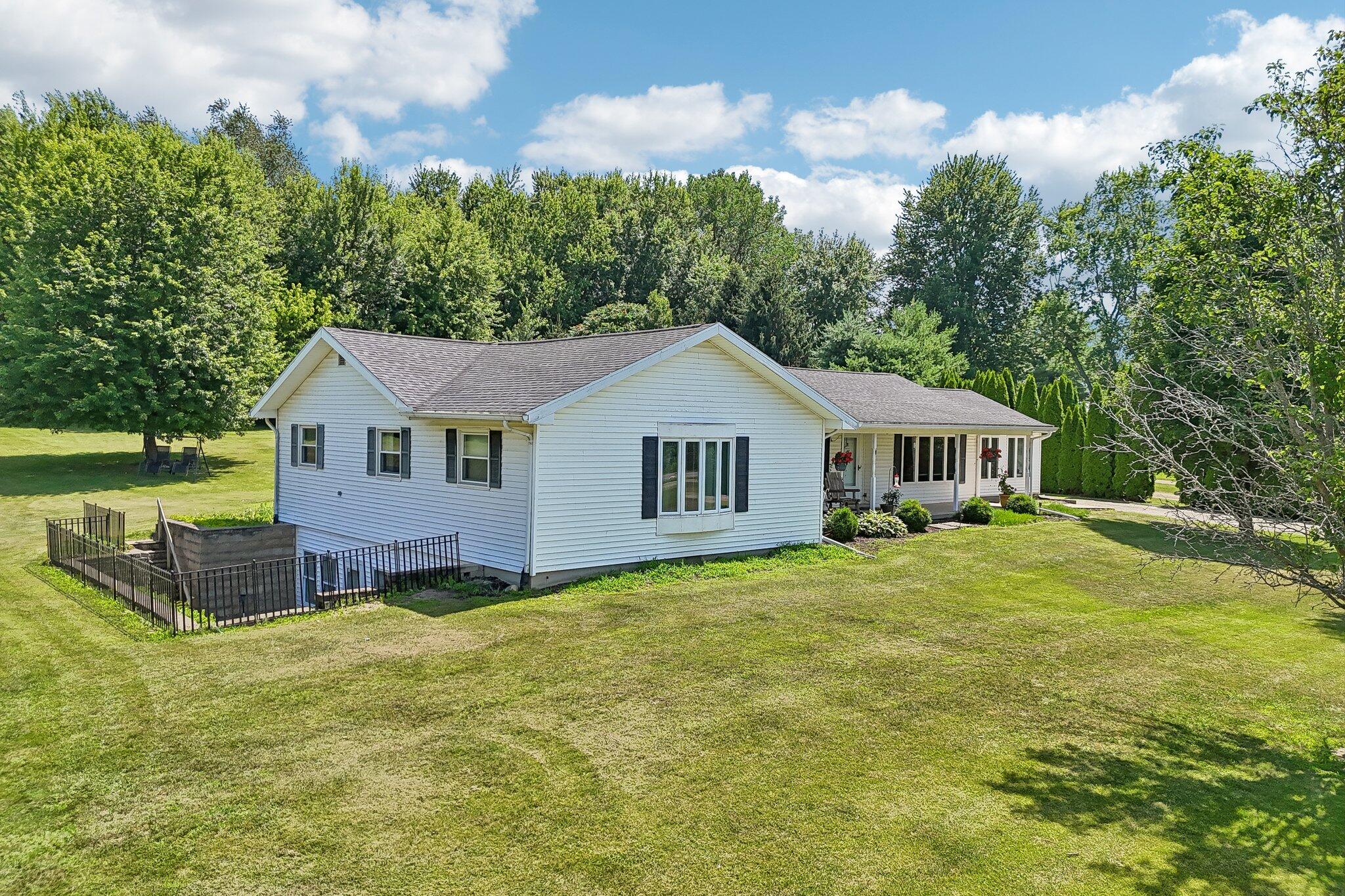3357 County Road 18, Bellefontaine, Ohio 43311