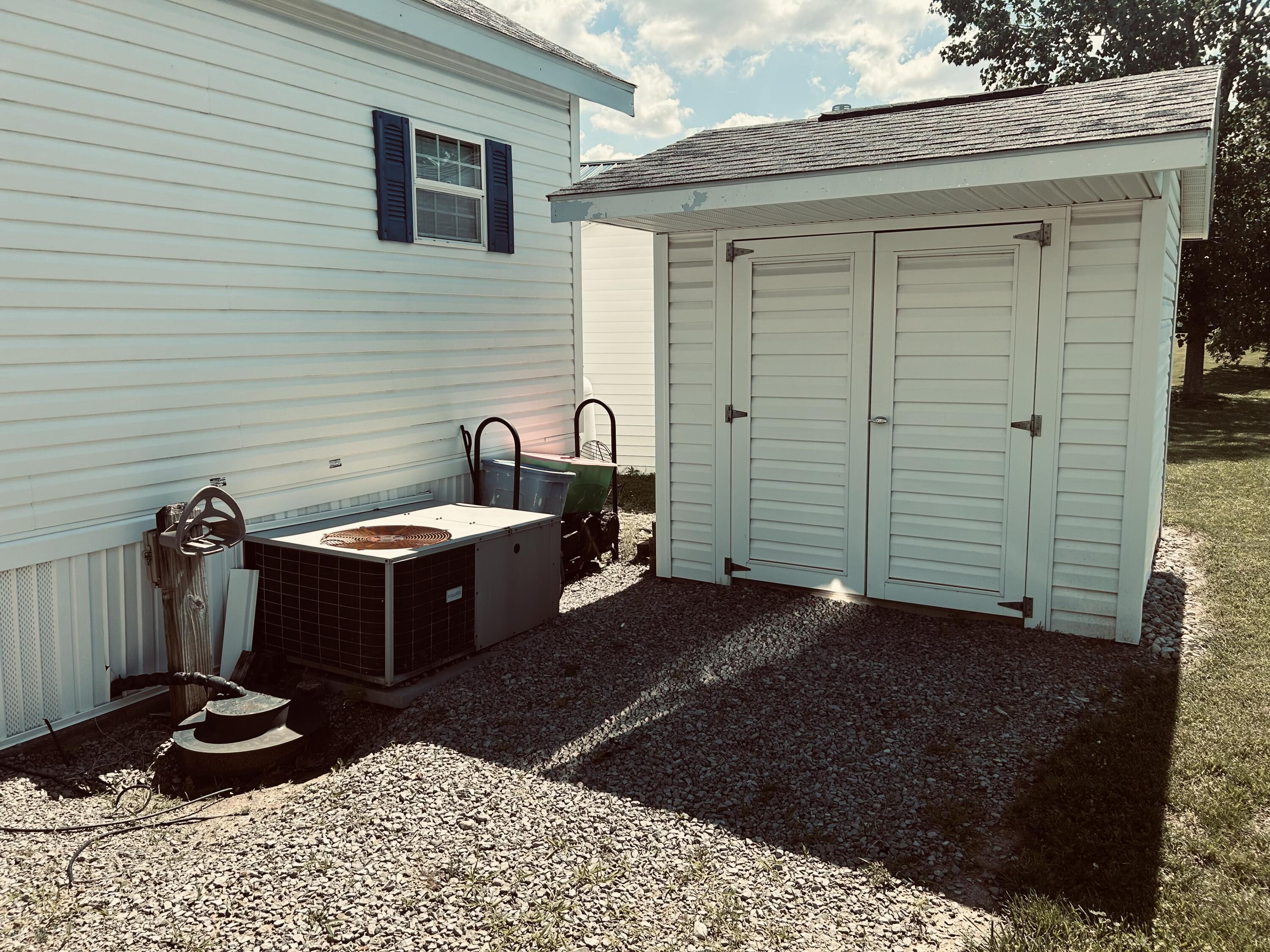 11377 Township Road 266, Lakeview, Ohio 43331