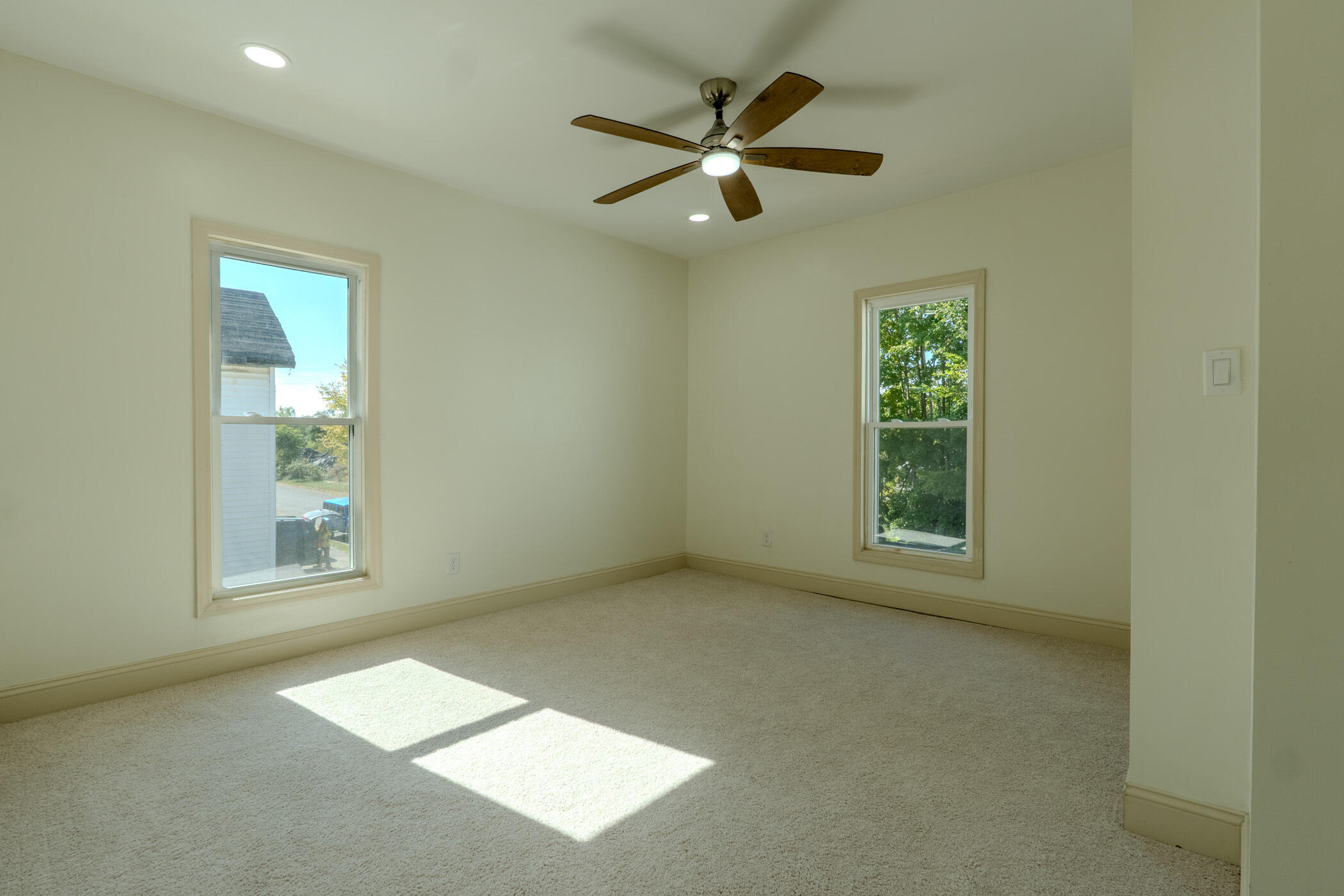 2149 Larch, Springfield, Ohio 45503