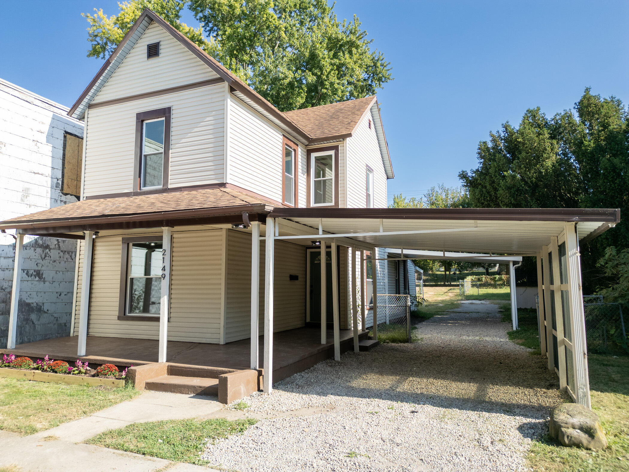 2149 Larch, Springfield, Ohio 45503
