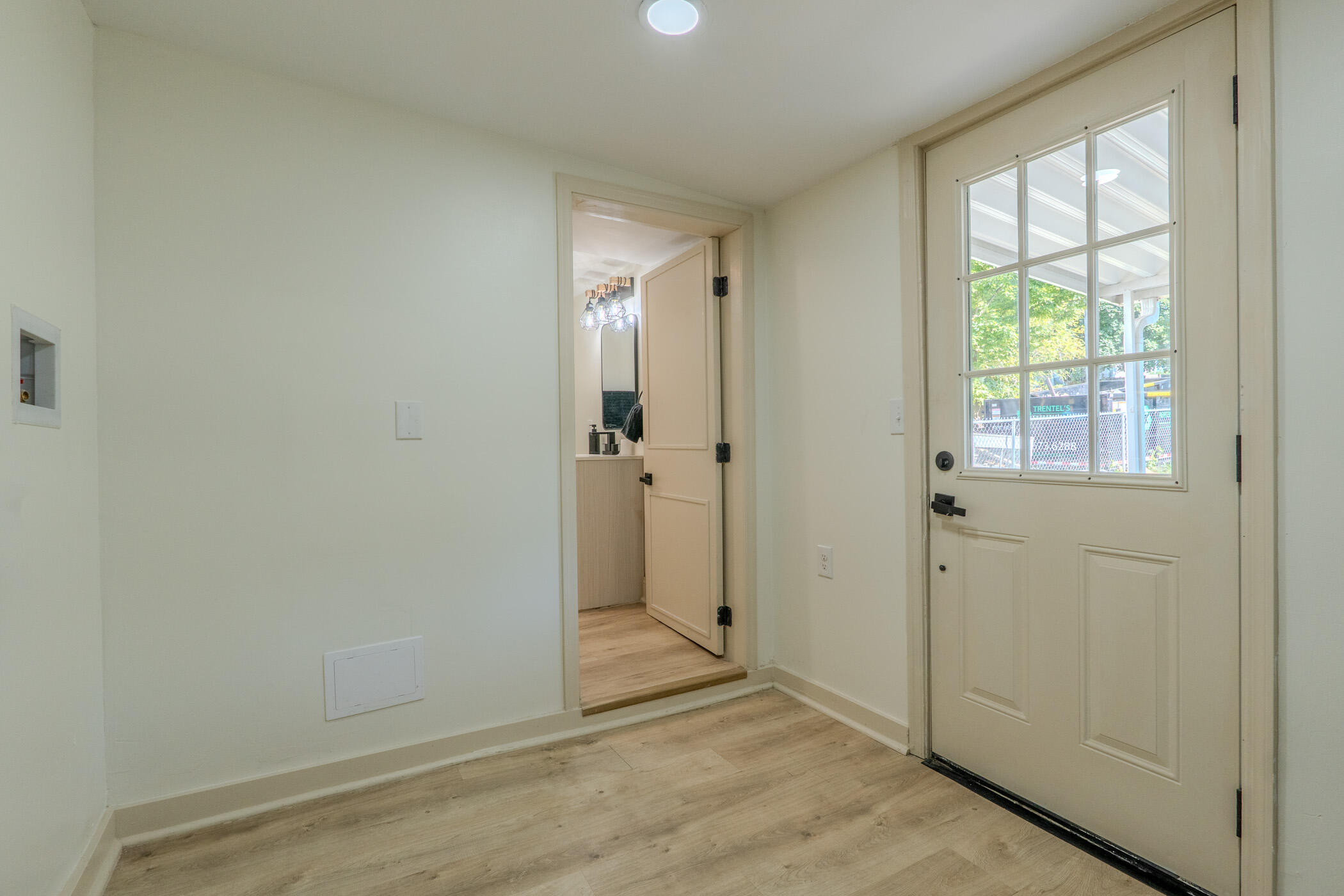 2149 Larch, Springfield, Ohio 45503