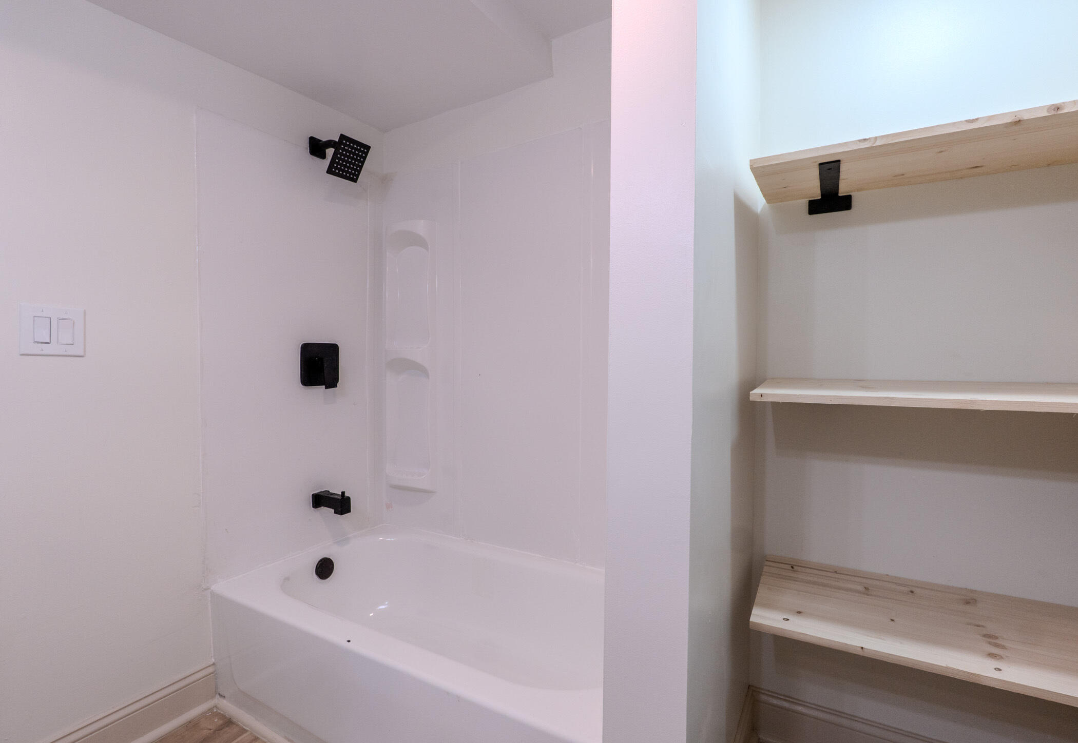 2149 Larch, Springfield, Ohio 45503