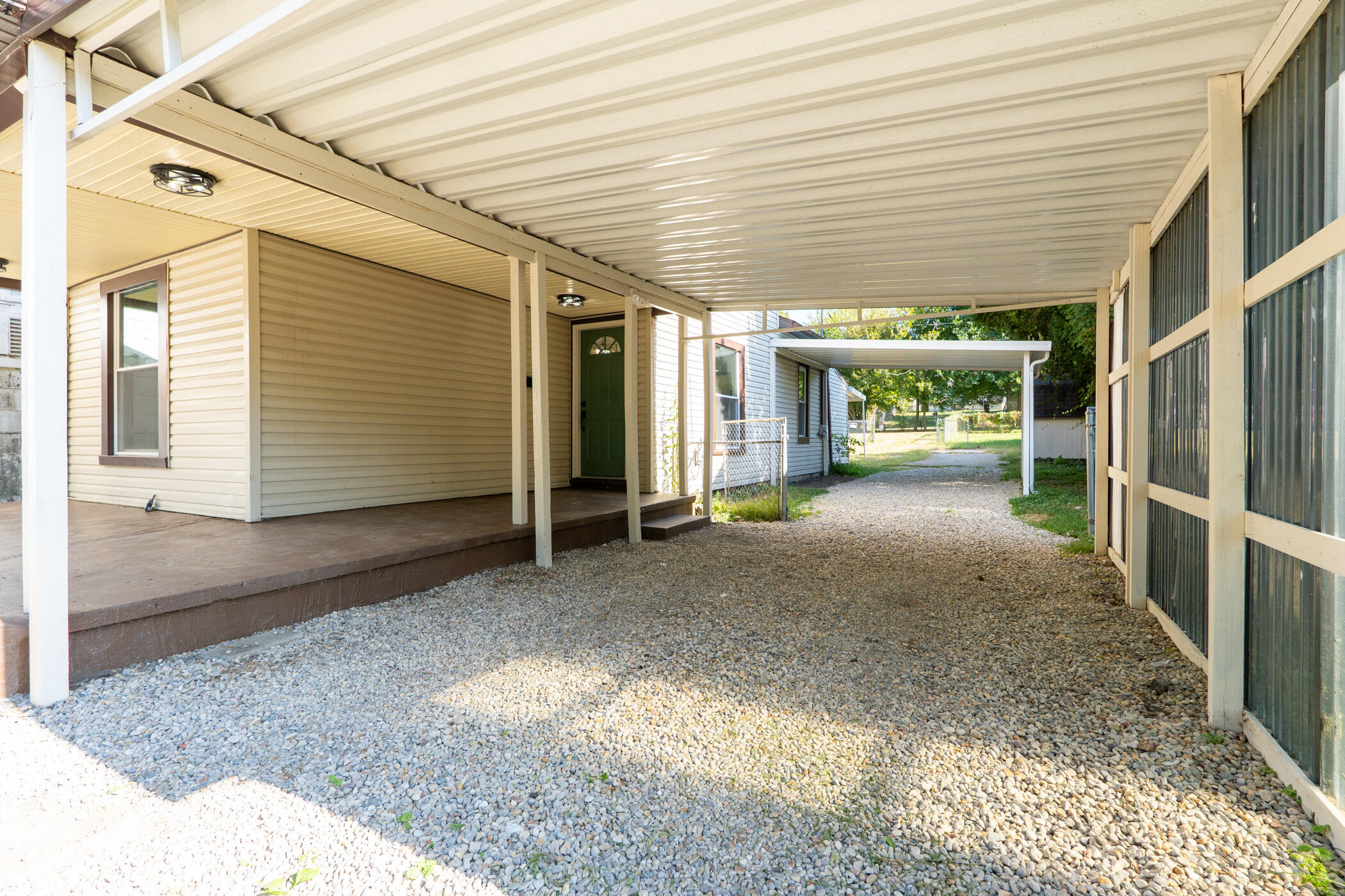 2149 Larch, Springfield, Ohio 45503