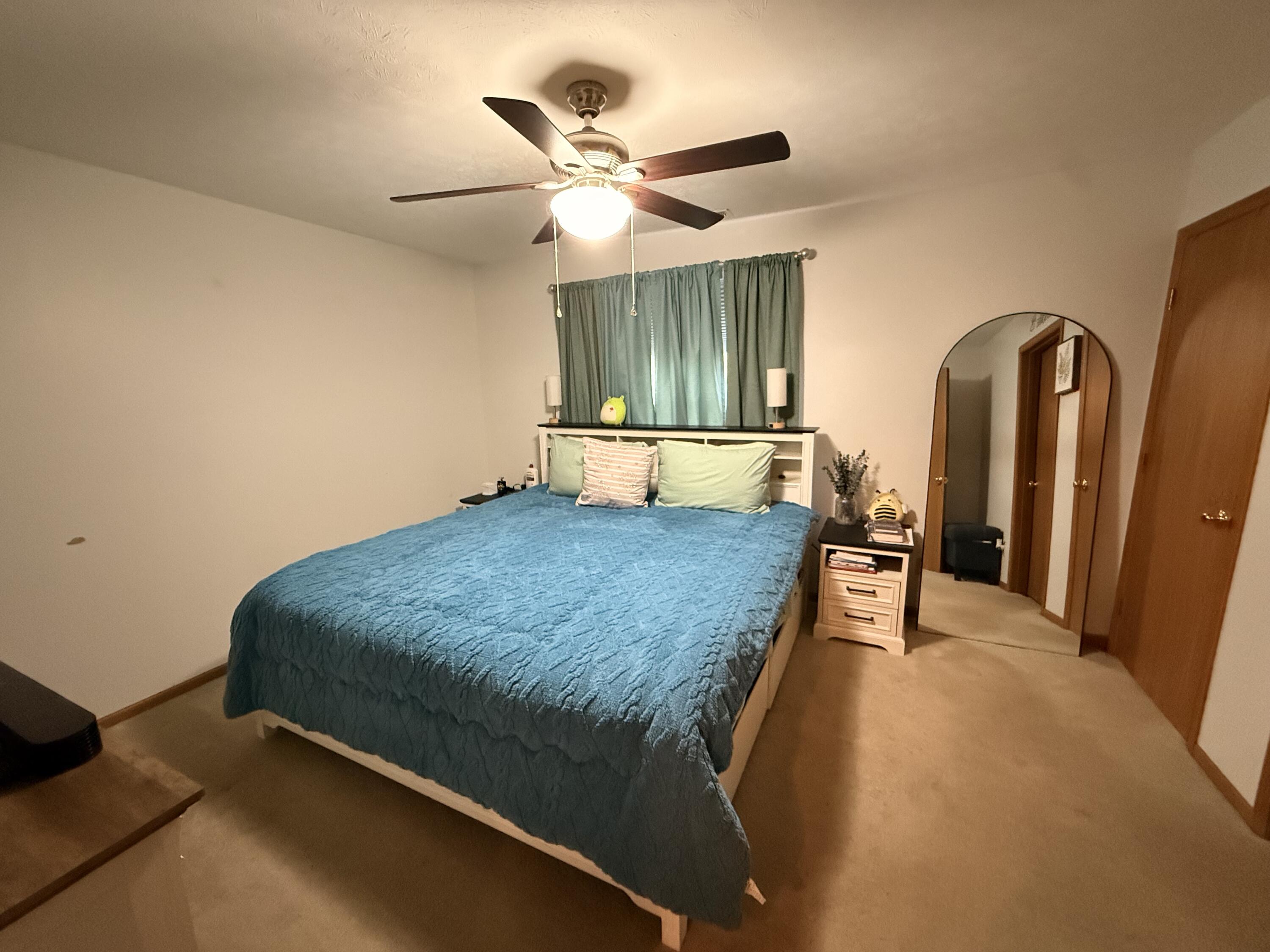 1517 hawke, Bellefontaine, Ohio 43311