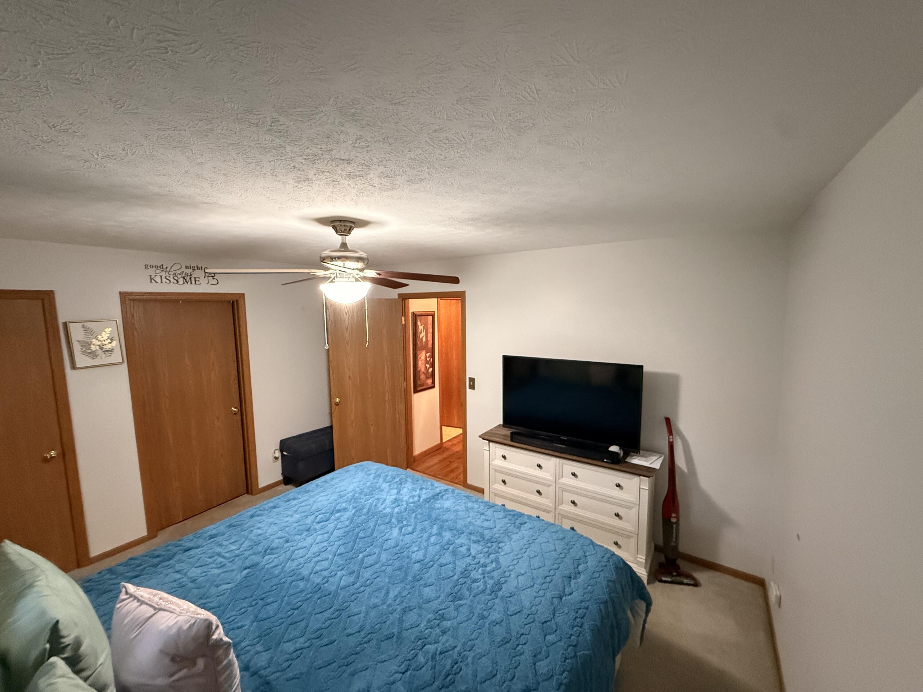 1517 hawke, Bellefontaine, Ohio 43311
